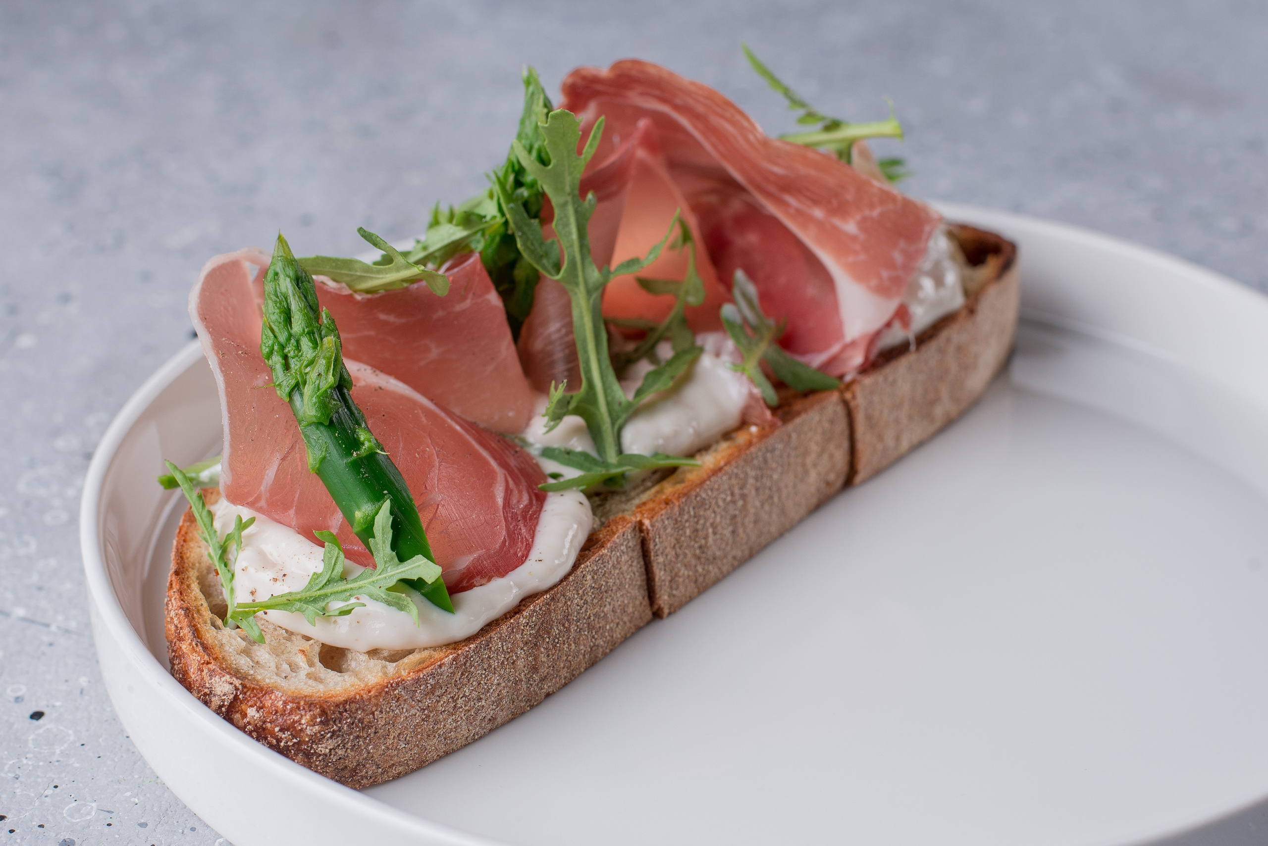 Хлеб и пицца для друзей. Кирилл Бутлович фуд фотограф, Киров