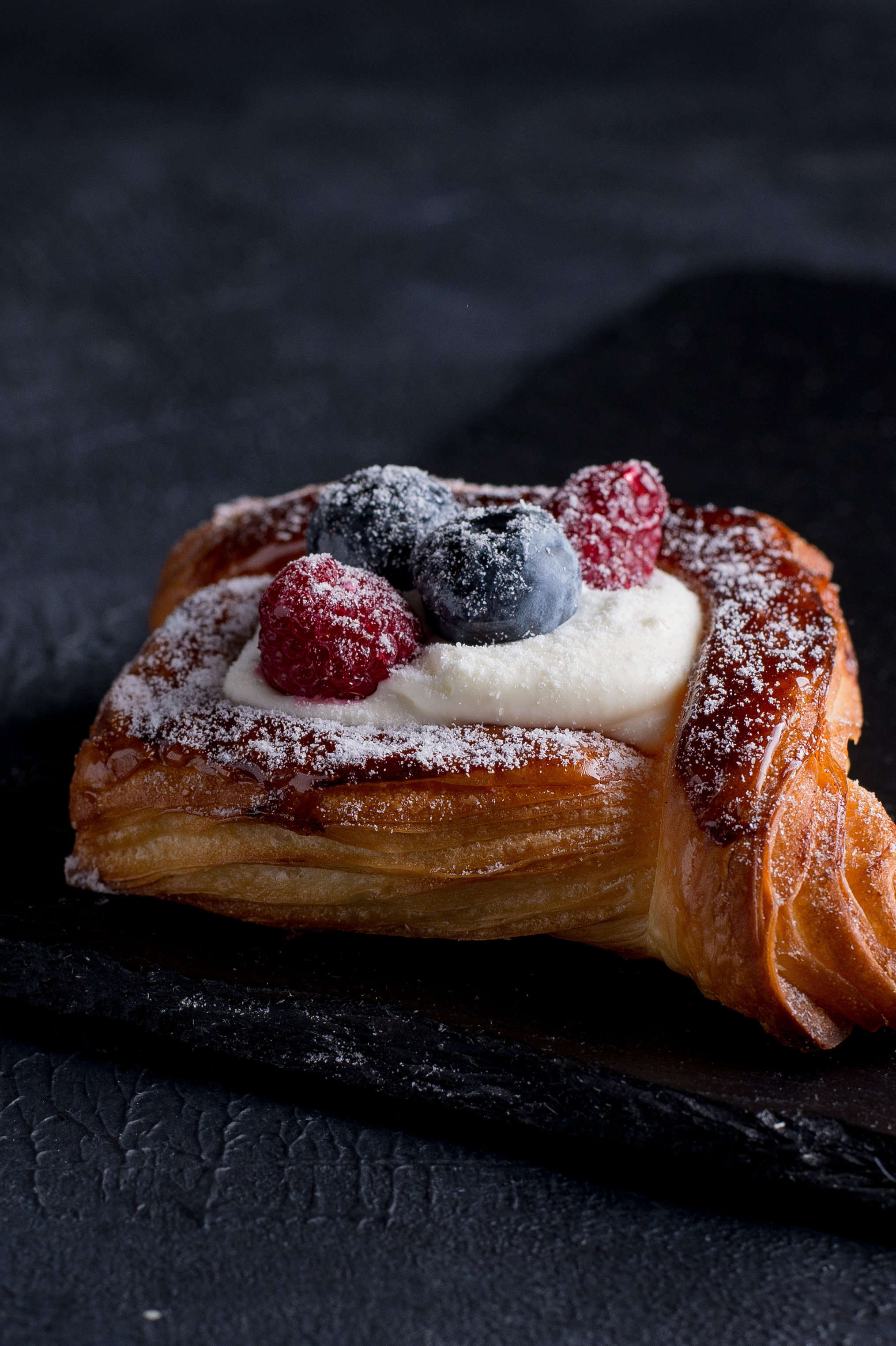 Хлеб и пицца для друзей. Кирилл Бутлович фуд фотограф, Киров