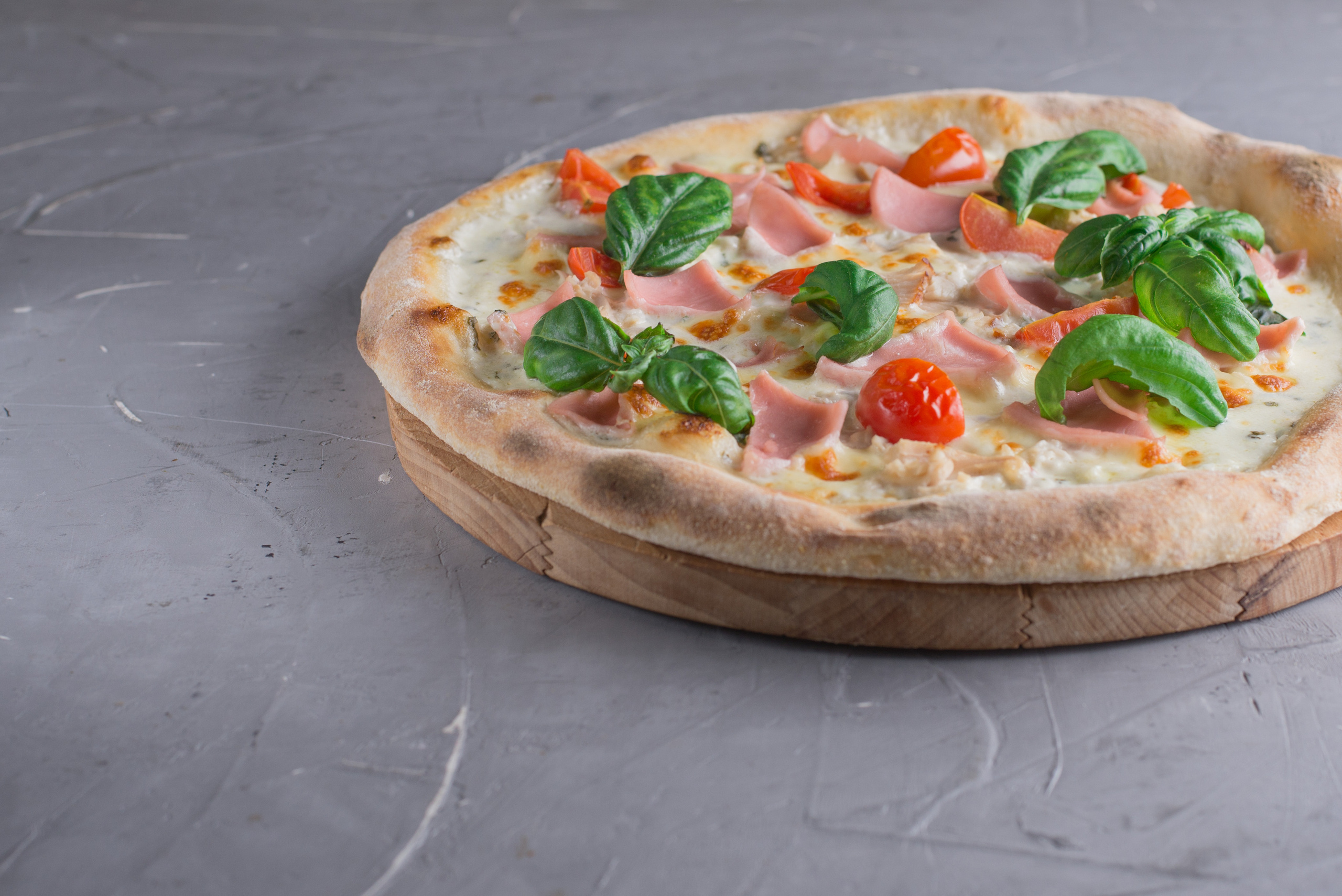 Хлеб и пицца для друзей. Кирилл Бутлович фуд фотограф, Киров