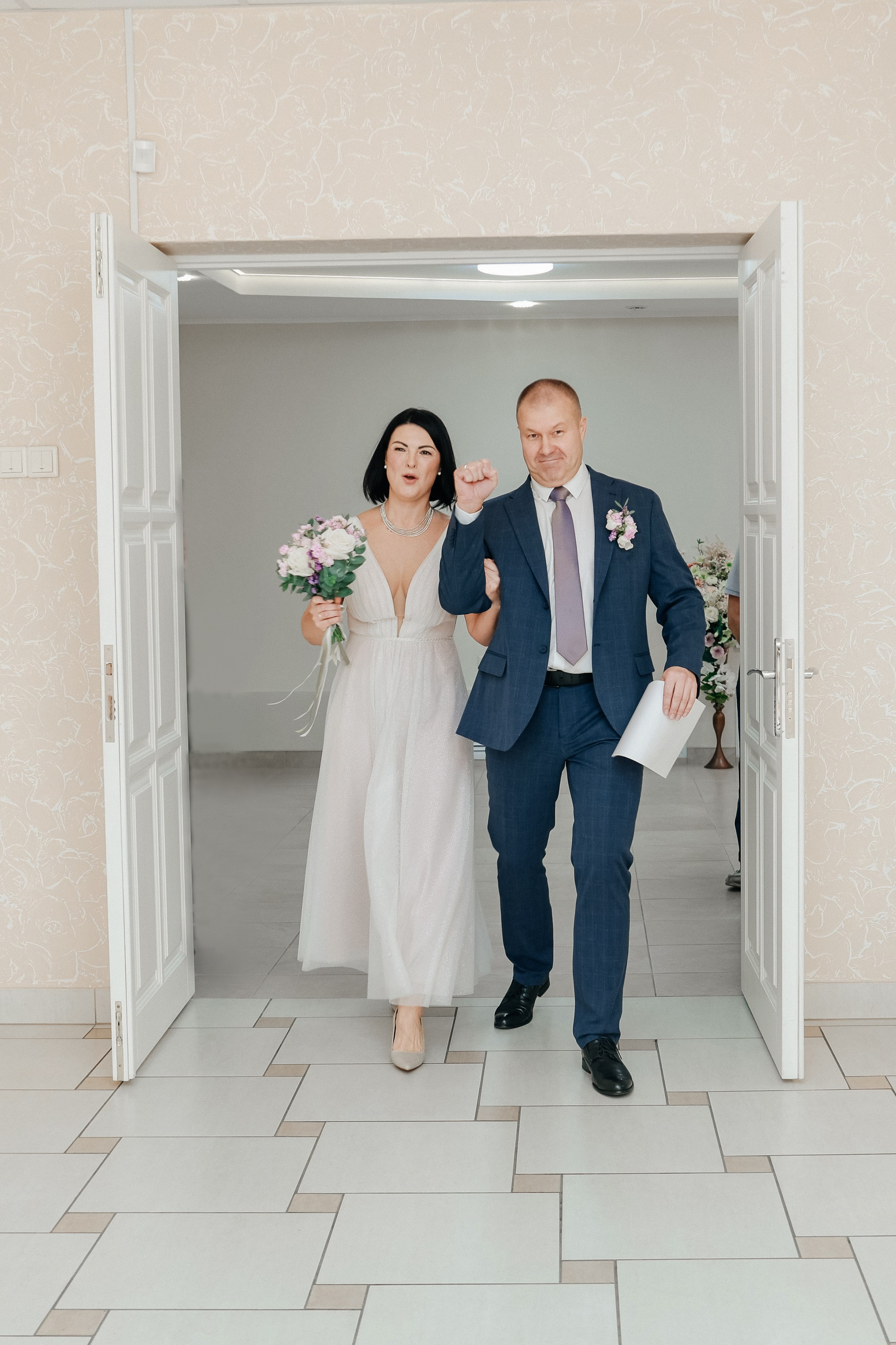 Евгений и Евгения Регистрация и прогулка. Фотограф Юлия Мальцева