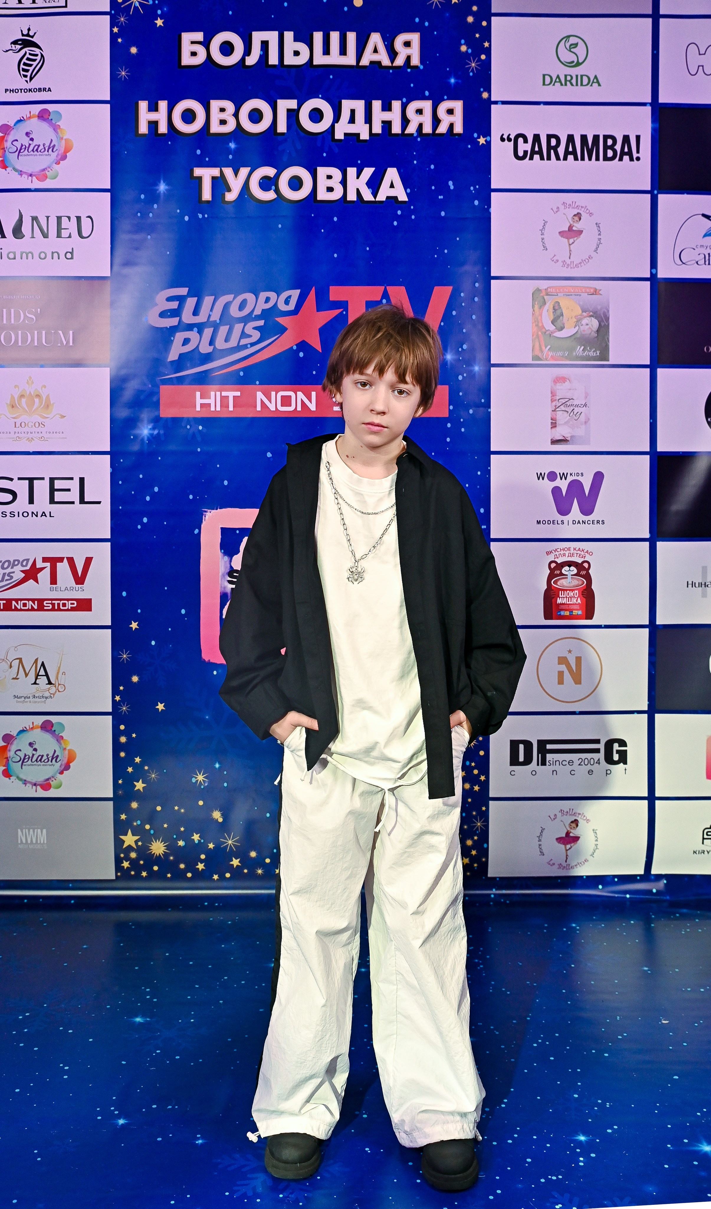 Большая новогодняя тусовка. Фотоуслуги, услуги фотографа, фотографирование важных событий