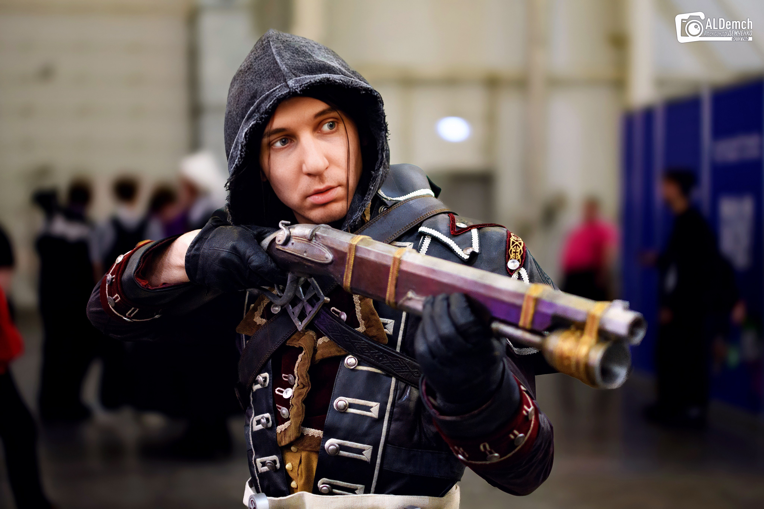 Assassins Creed картинки персонажей игры и косплей фото