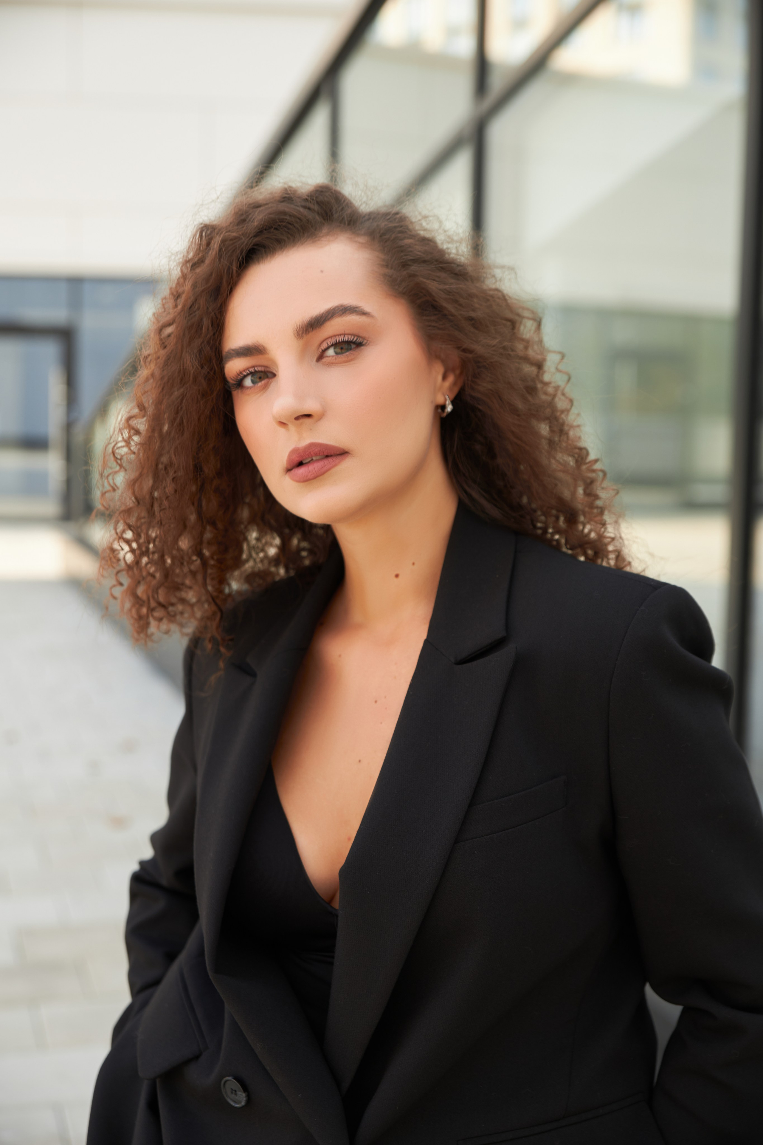 Уличная фотосессия для девушки. Brand и контент фотограф