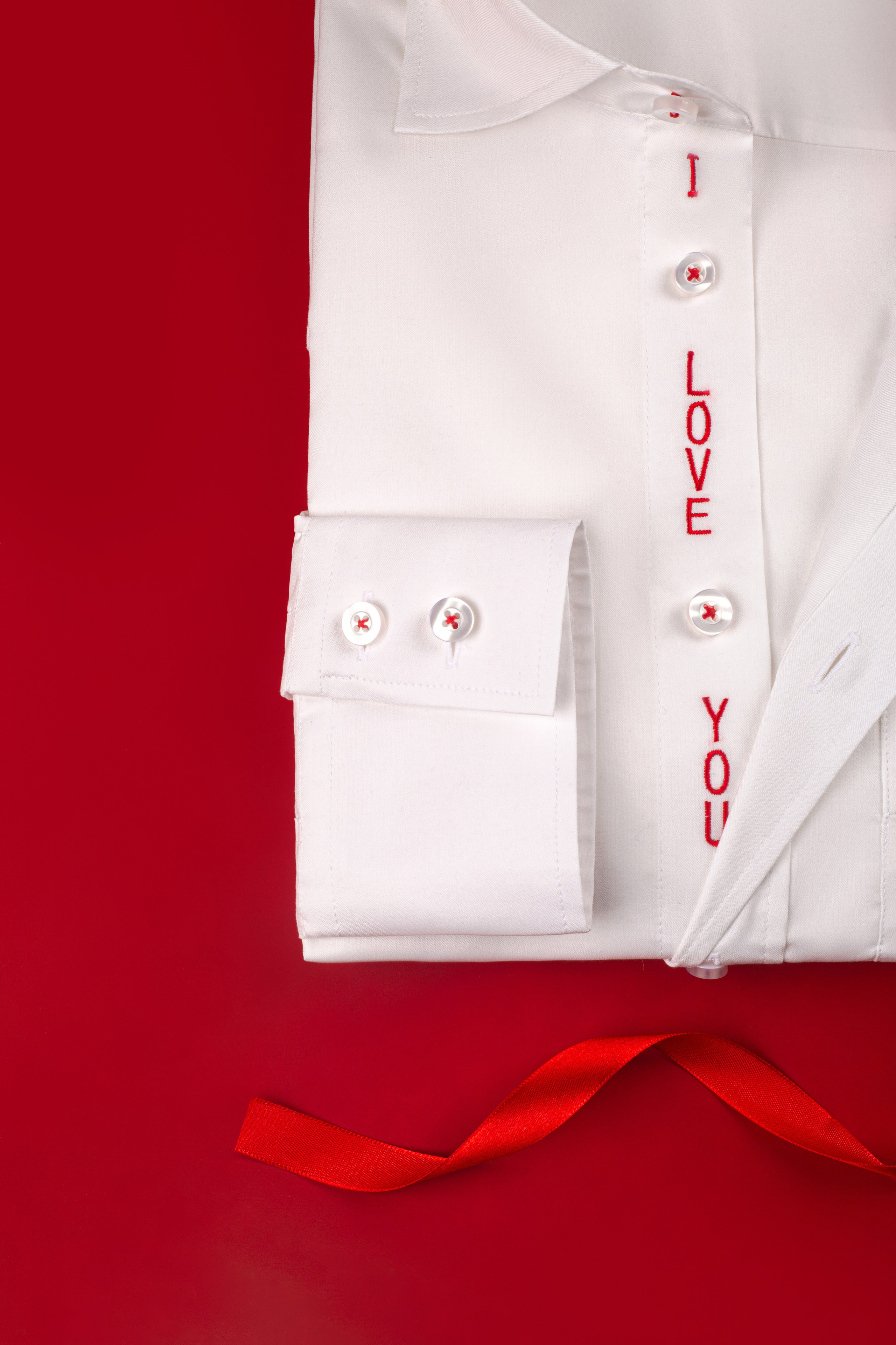 Ретушь фотографий футболок, рубашек и многого другого | Студия SVITHART