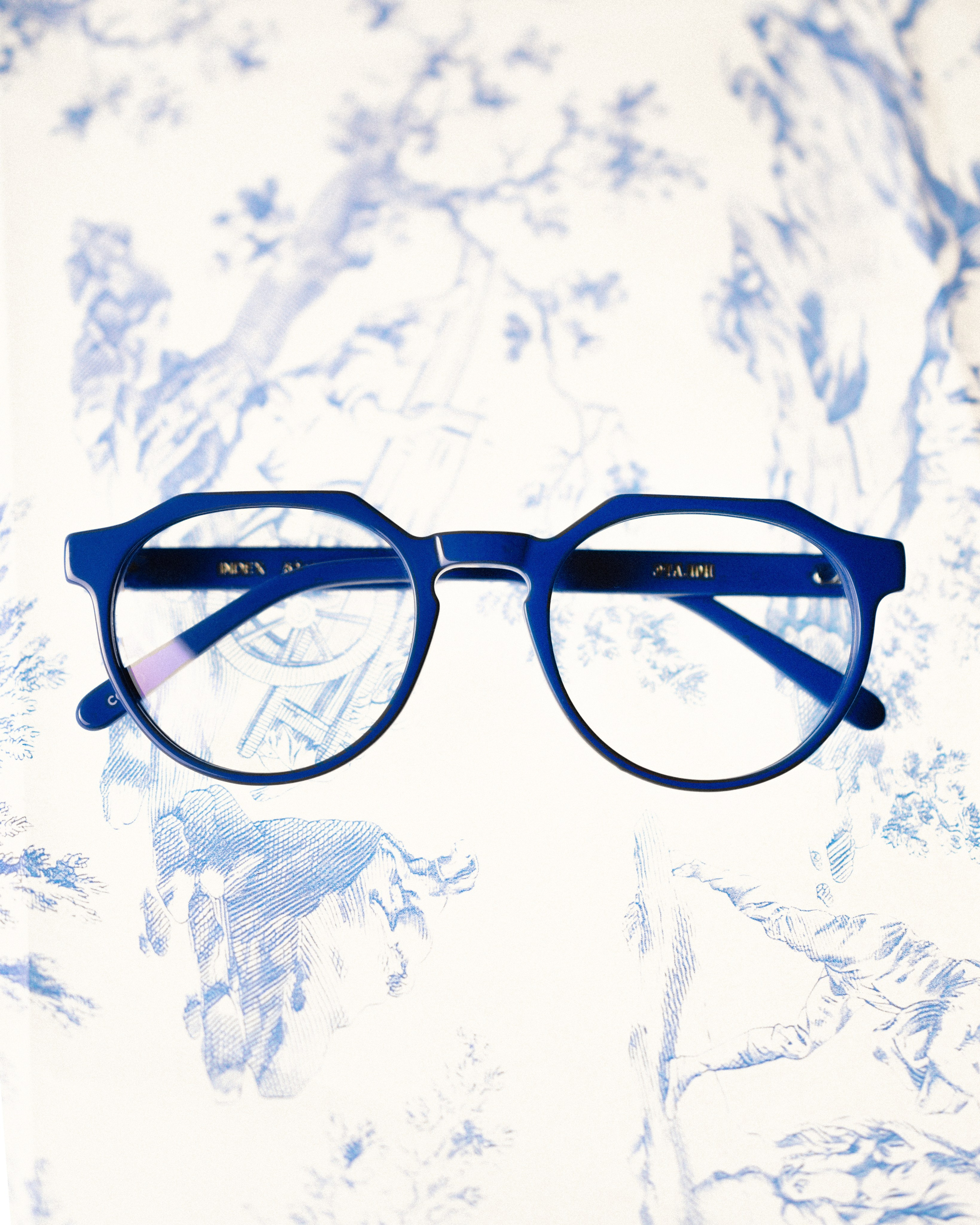 Glasses art. Фотограф для брендов в Санкт-Петербурге — Анастасия Галина