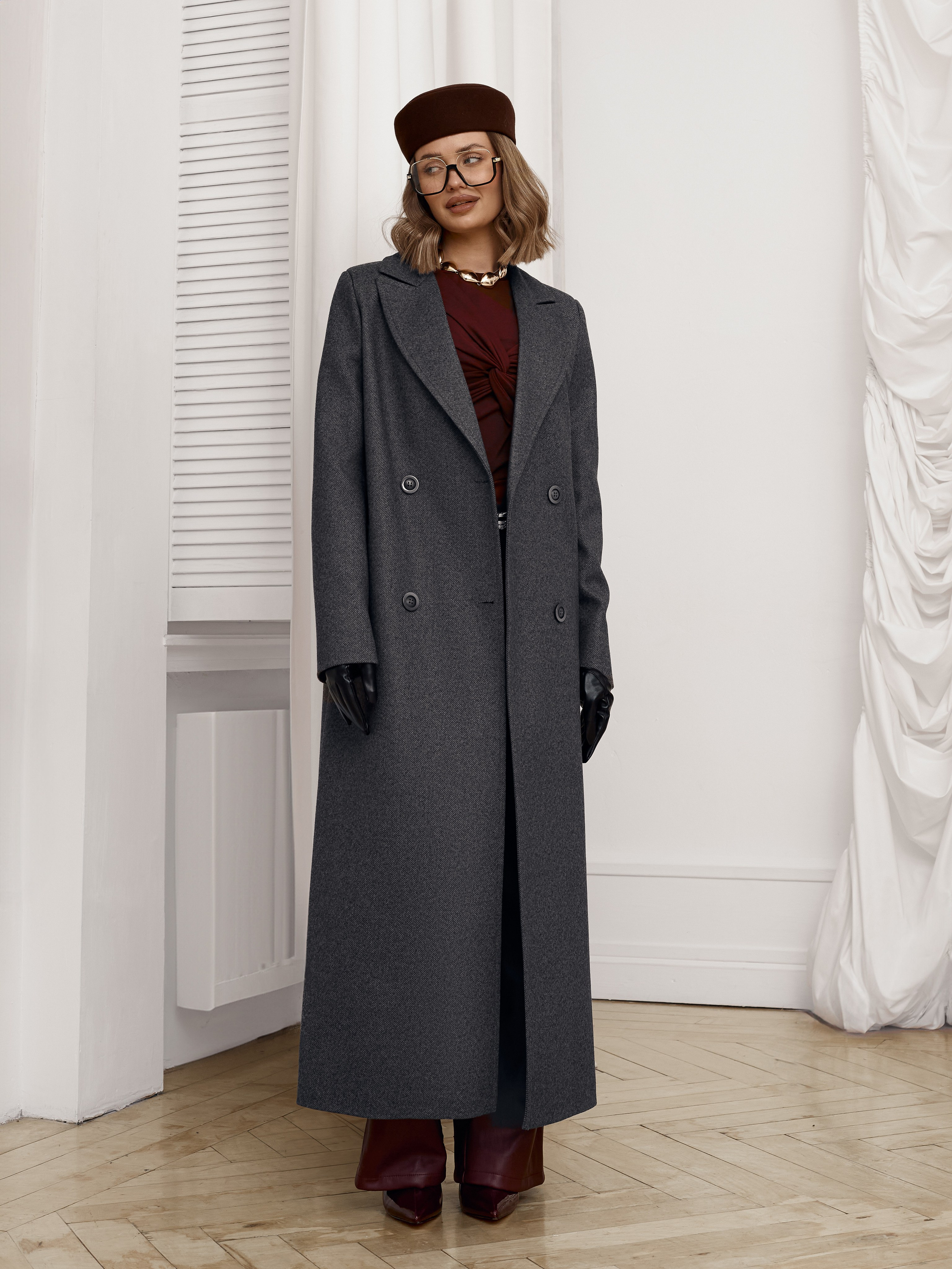 Пальто. Коммерческий фотограф Дарья Горбачева