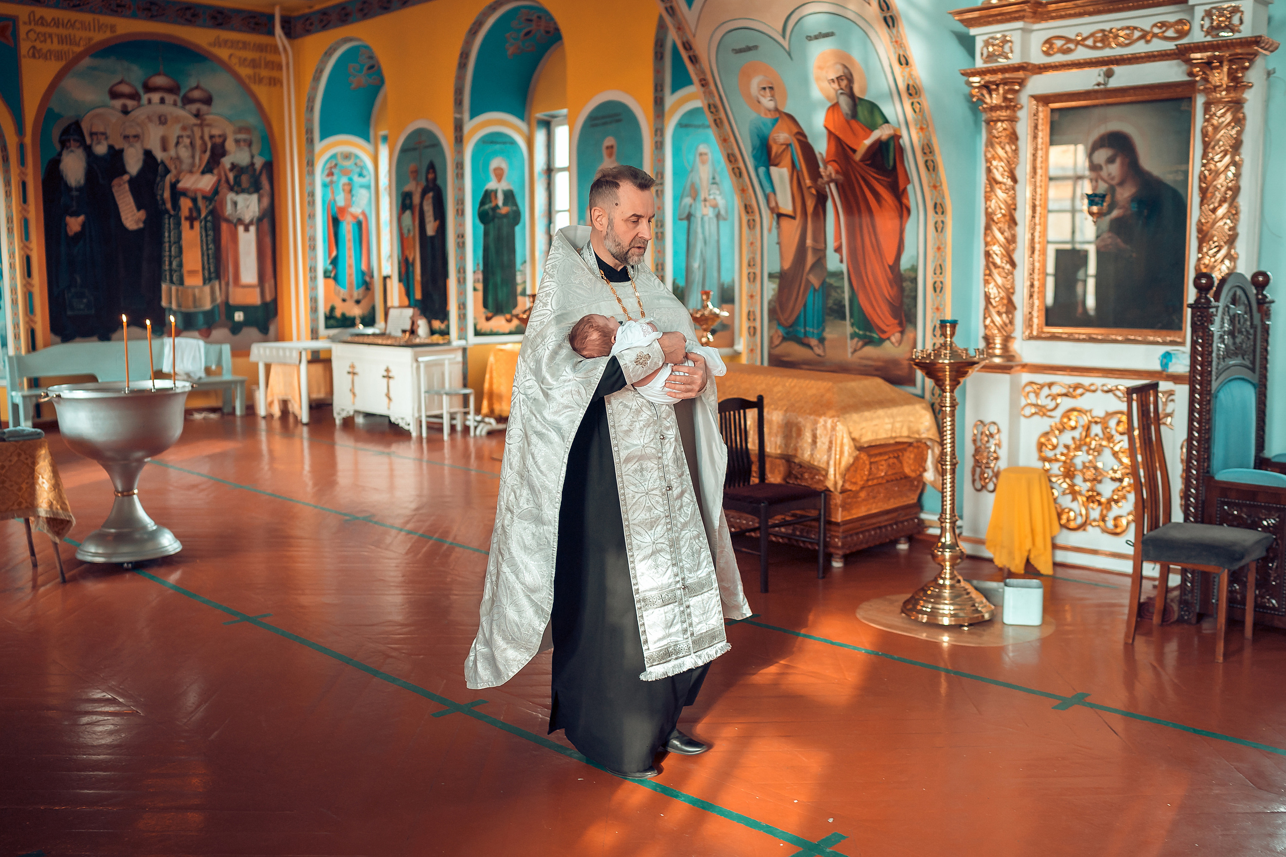 Таинство крещения Кирилла Благовещенский Собор. Фотограф на Крещение и Венчание в Красноярске Рамазанова Юлия