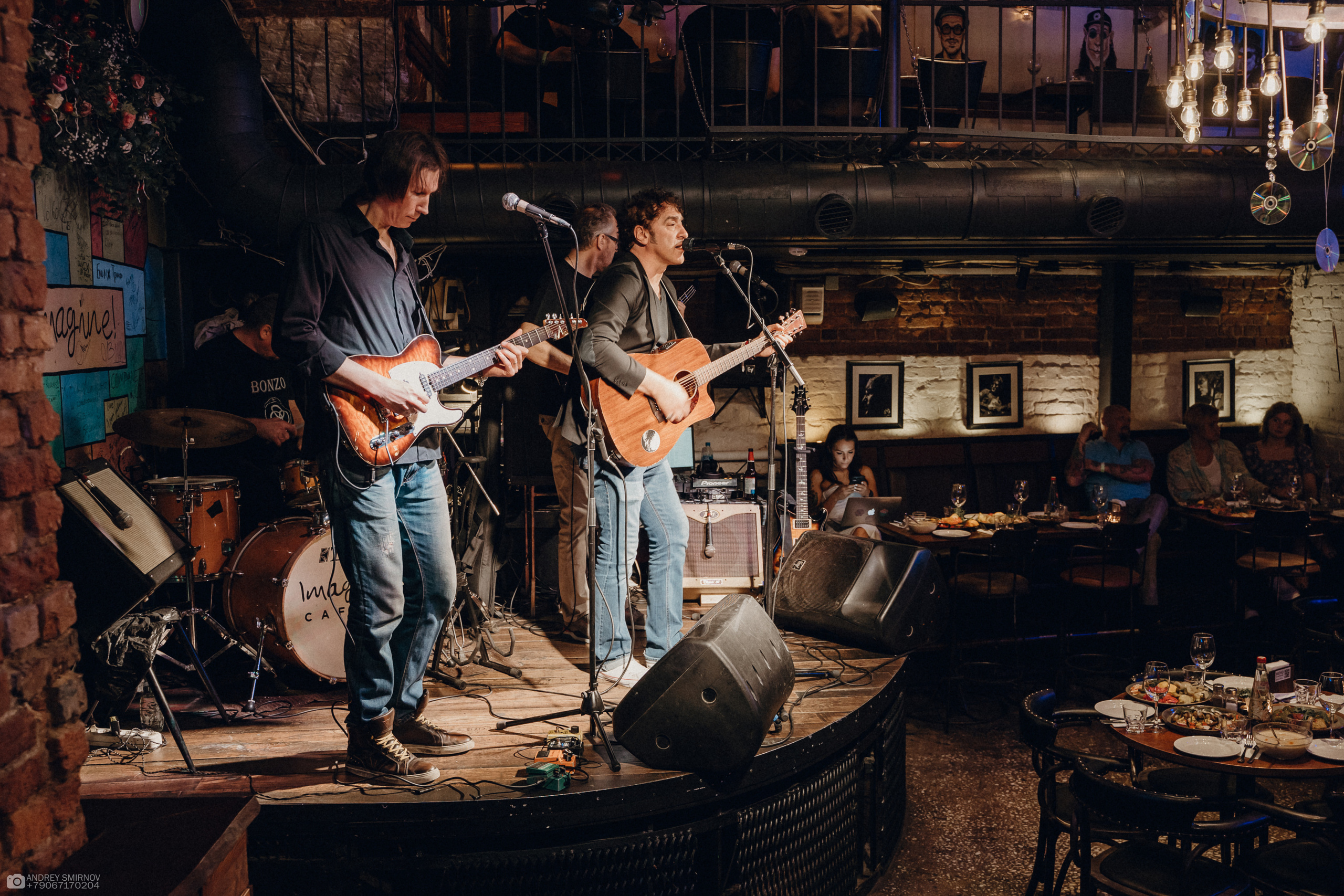 Imagine Cafe — легендарный рок-клуб, кафе и летняя веранда. FOTOZ Studio / Фотовидеомейкер Андрей Смирнов