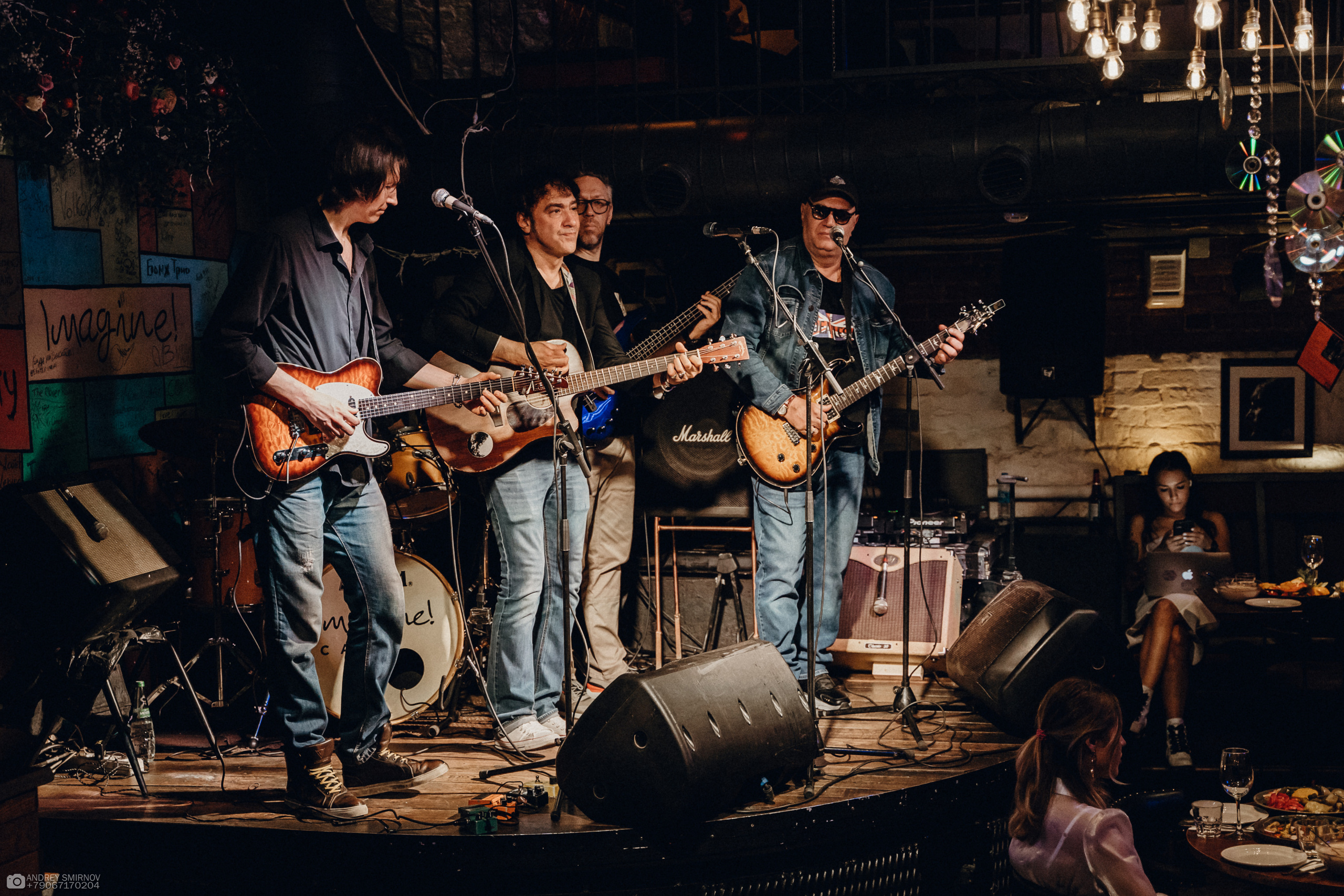 Imagine Cafe — легендарный рок-клуб, кафе и летняя веранда. FOTOZ Studio / Фотовидеомейкер Андрей Смирнов