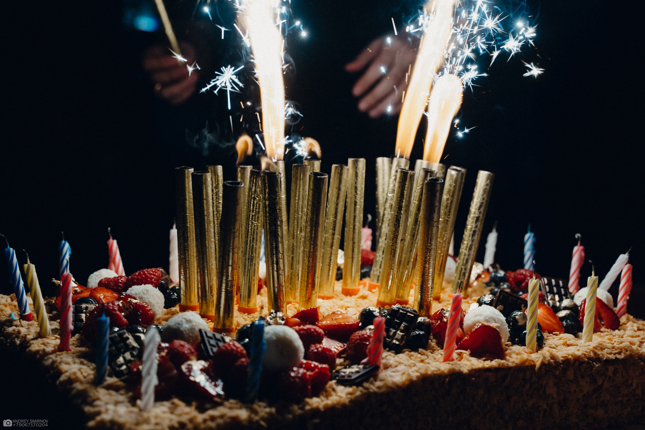 Imagine Cafe — легендарный рок-клуб, кафе и летняя веранда. FOTOZ Studio / Фотовидеомейкер Андрей Смирнов