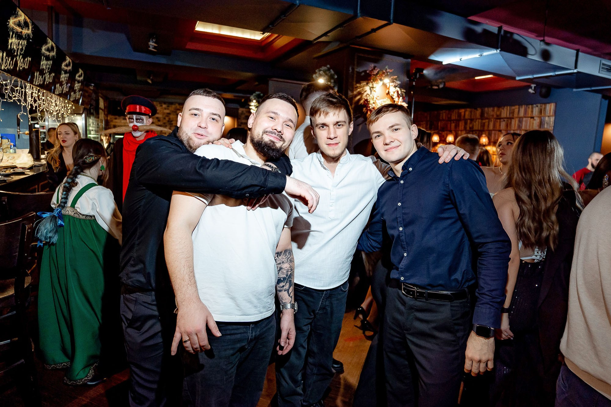 Новый год 2024 в Peoples. Сергей Кошкин. Репортажная и ивент-фотография в Сургуте