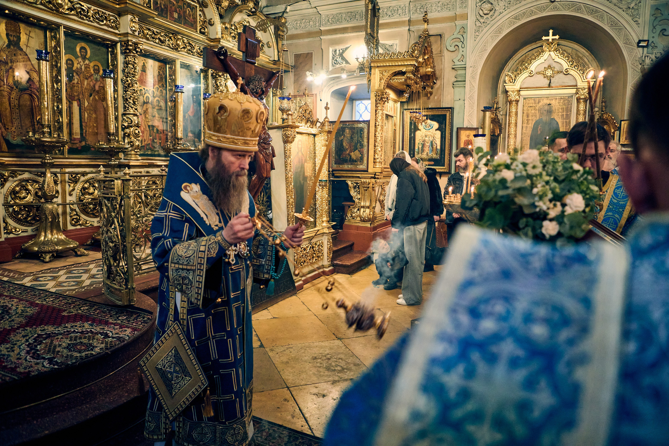 Всенощная на БЛАГОВЕЩЕНИЕ ПРЕСВЯТОЙ БОГОРОДИЦЫ. DMITRY MOISEENKO — фотограф, художник, топ-стилист