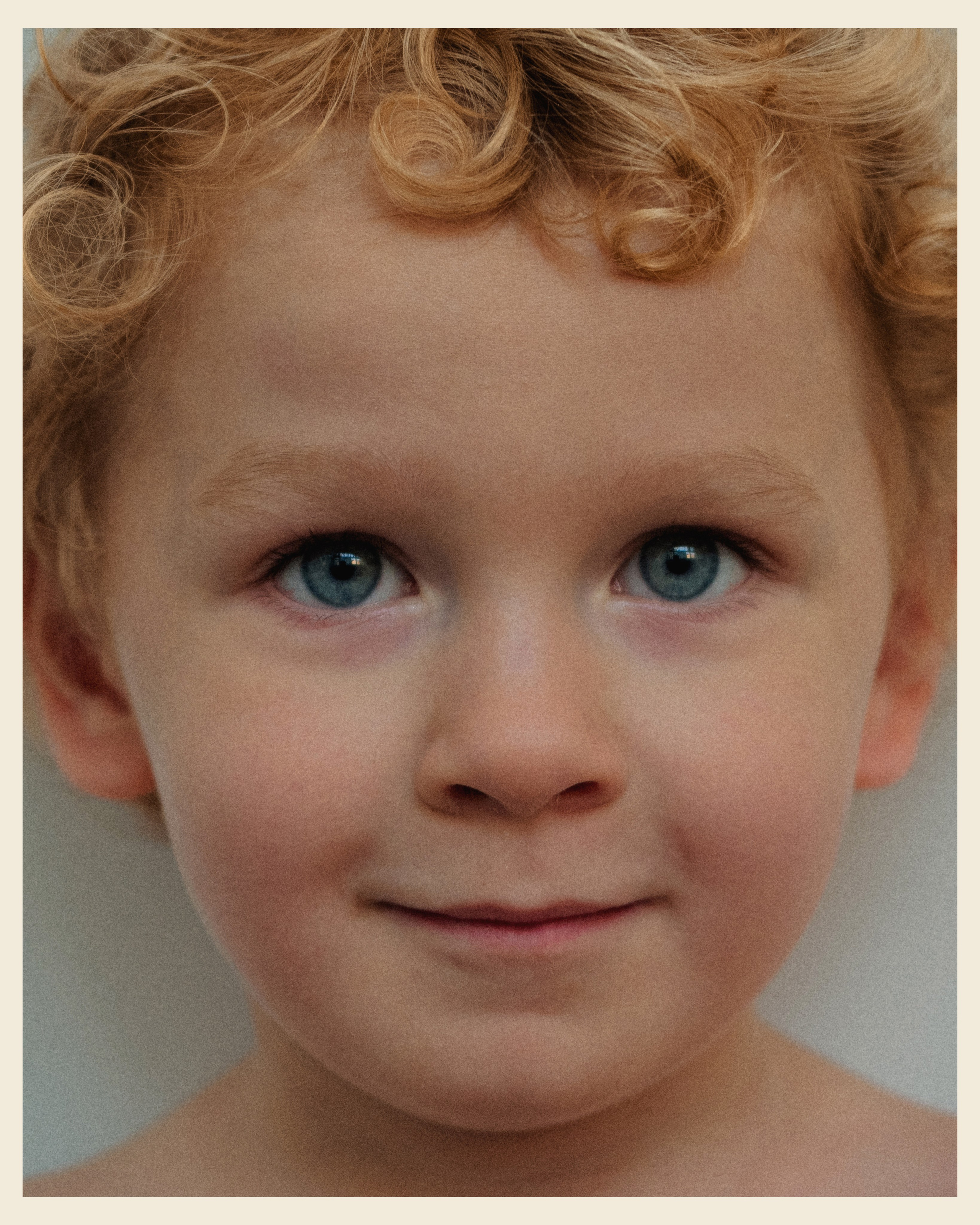 ARTEFACTS. Ivan Petrov photographer