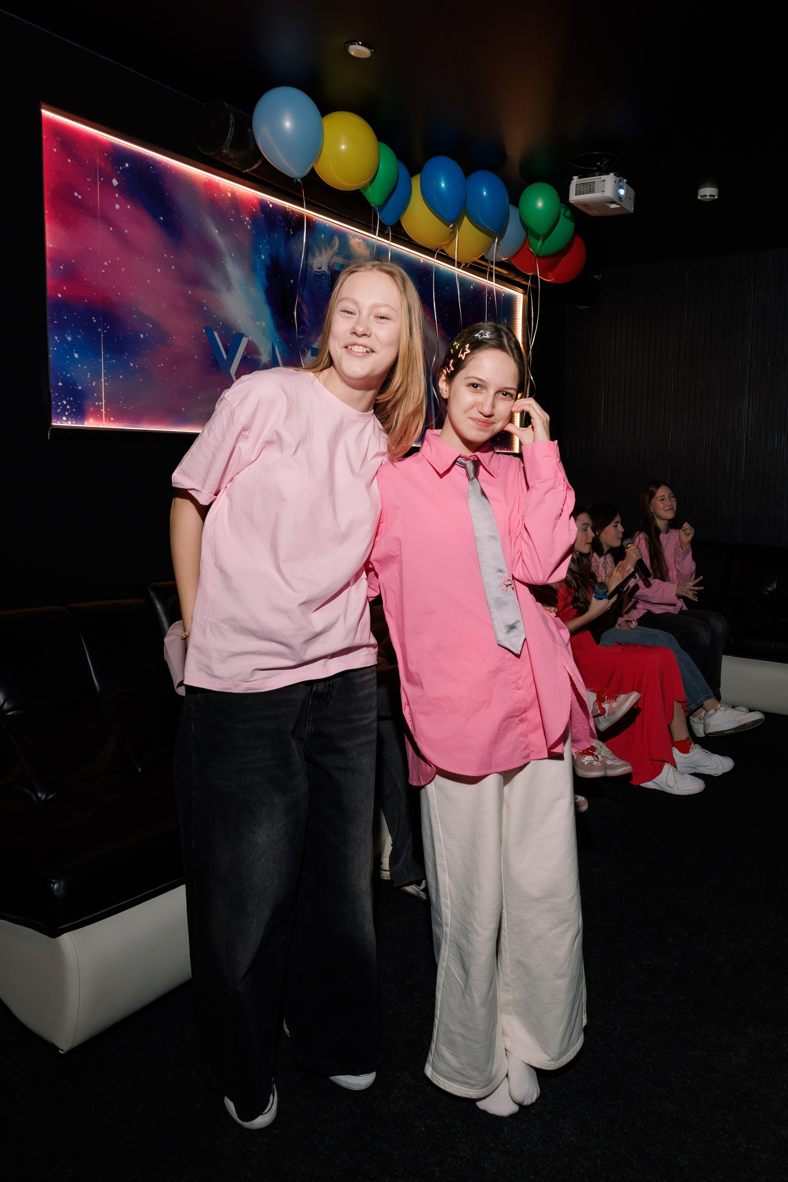 День Рождения в караоке. Фотограф в Москве Дмитрий Емельянов