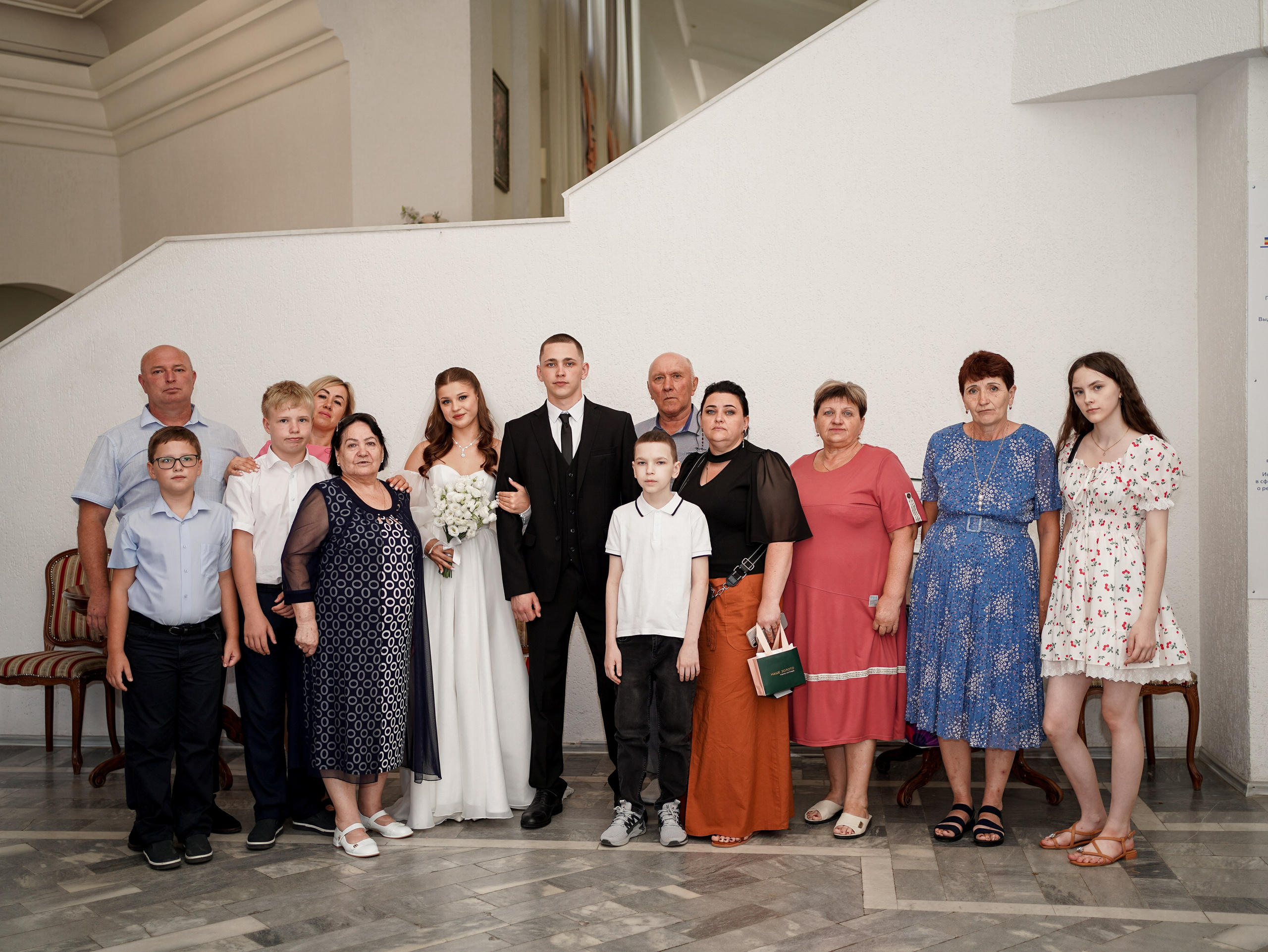 Свадебная фотосессия в Пролетарском ЗАГСе. Свадебный фотограф в Ростове-на-Дону. Таинство Крещения и Венчания, семейные фотосессии. Алёна Чёботова