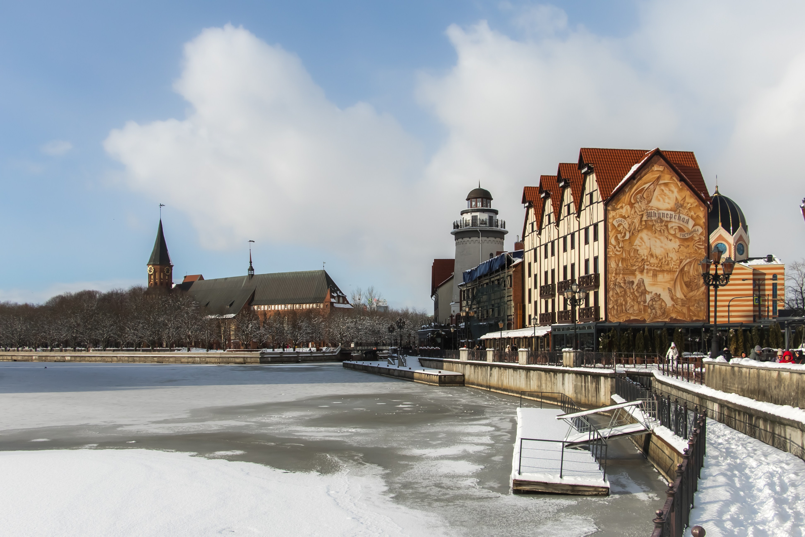 https://lori.ru/46691474 Kaliningrad, Russia. February 16, 2025. Fish Village architecture in the german style, old town. Ethnographic and trade and craft center