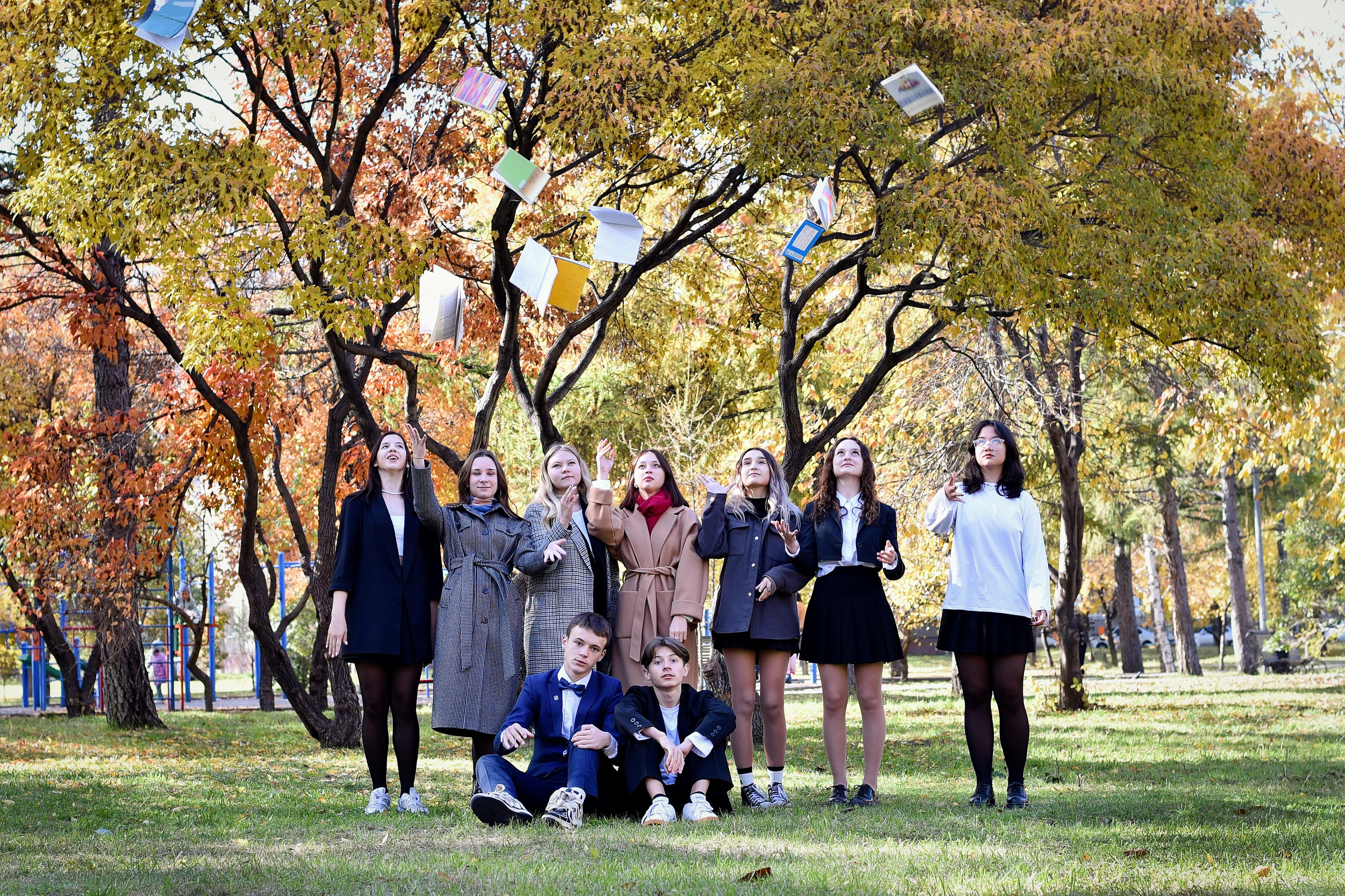 ФОТОСЕССИЯ В ПАРКЕ осень. Школьный фотограф ЛАРИСА МАТВЕЕНКО