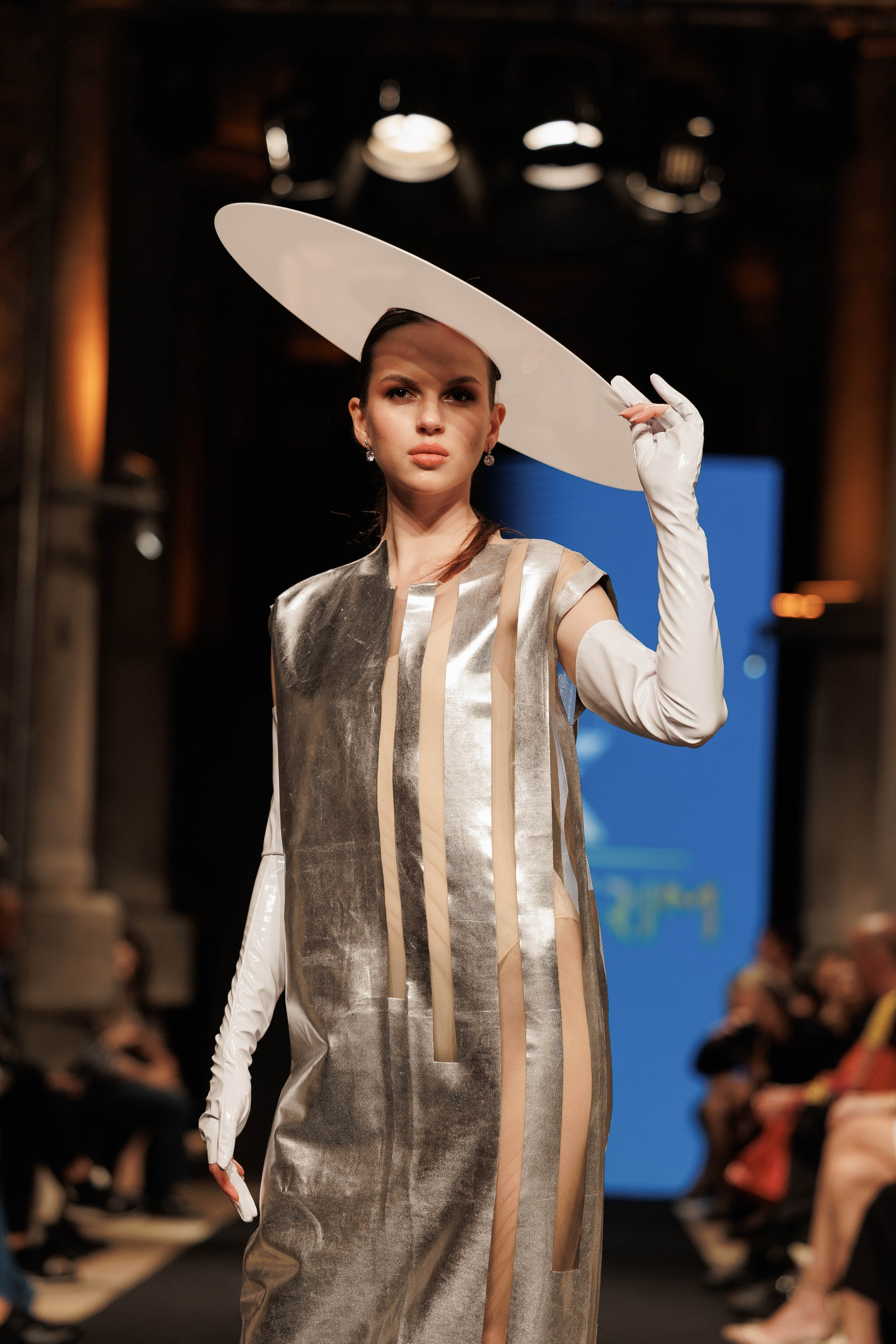 IFB-показ. About