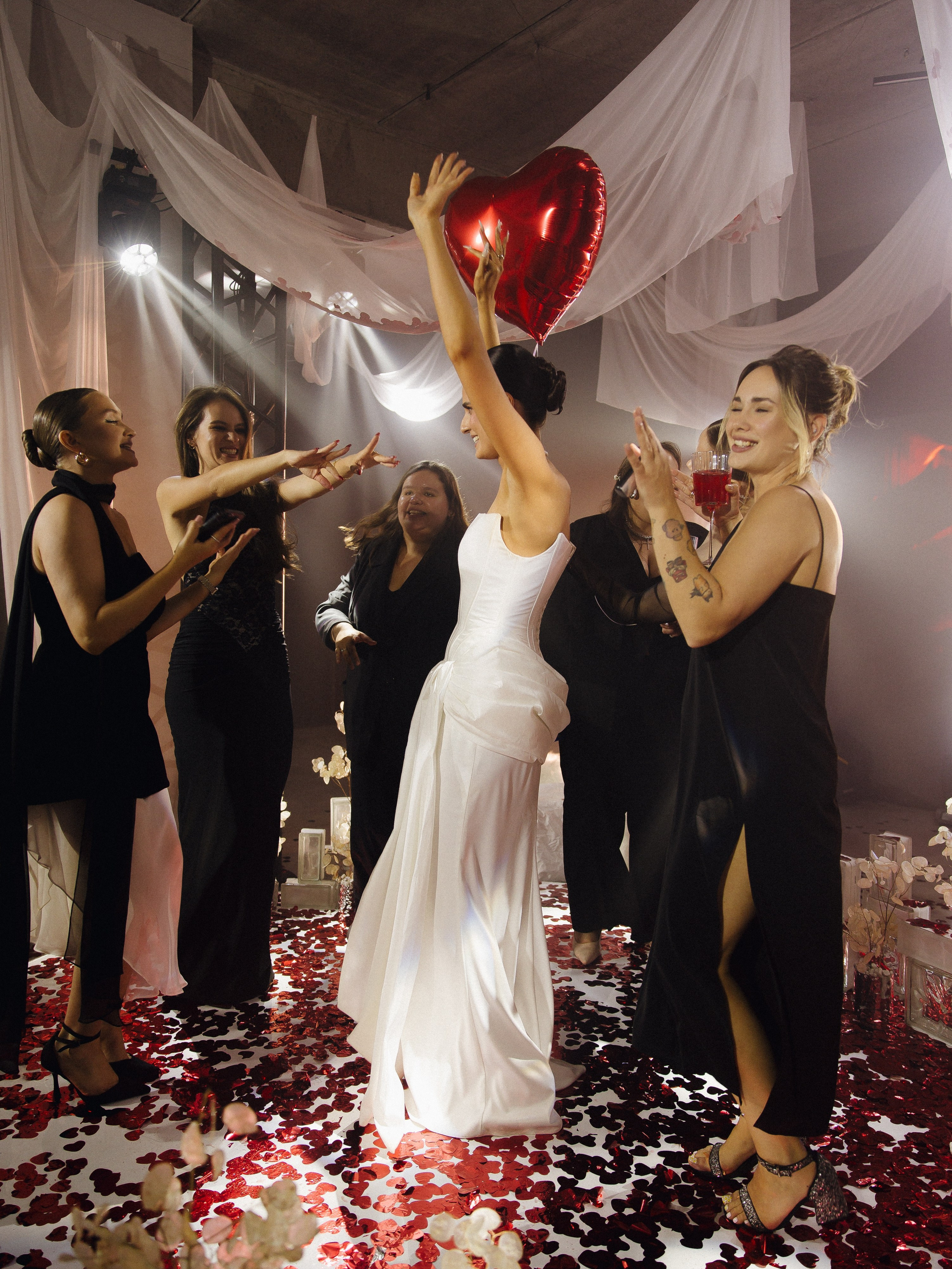 ДАРЬЯ И АЛЕКСАНДР, AMORE HOUSE, DRUGIE_EVENT. Свадебный и индивидуальный фотограф в Челябинске Евгения Негодяева