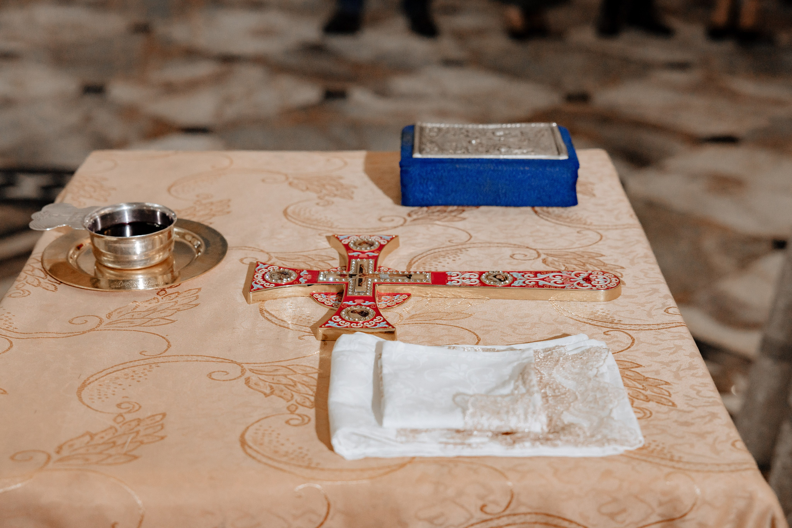 Церковь. Профессиональный фотограф и видеооператор