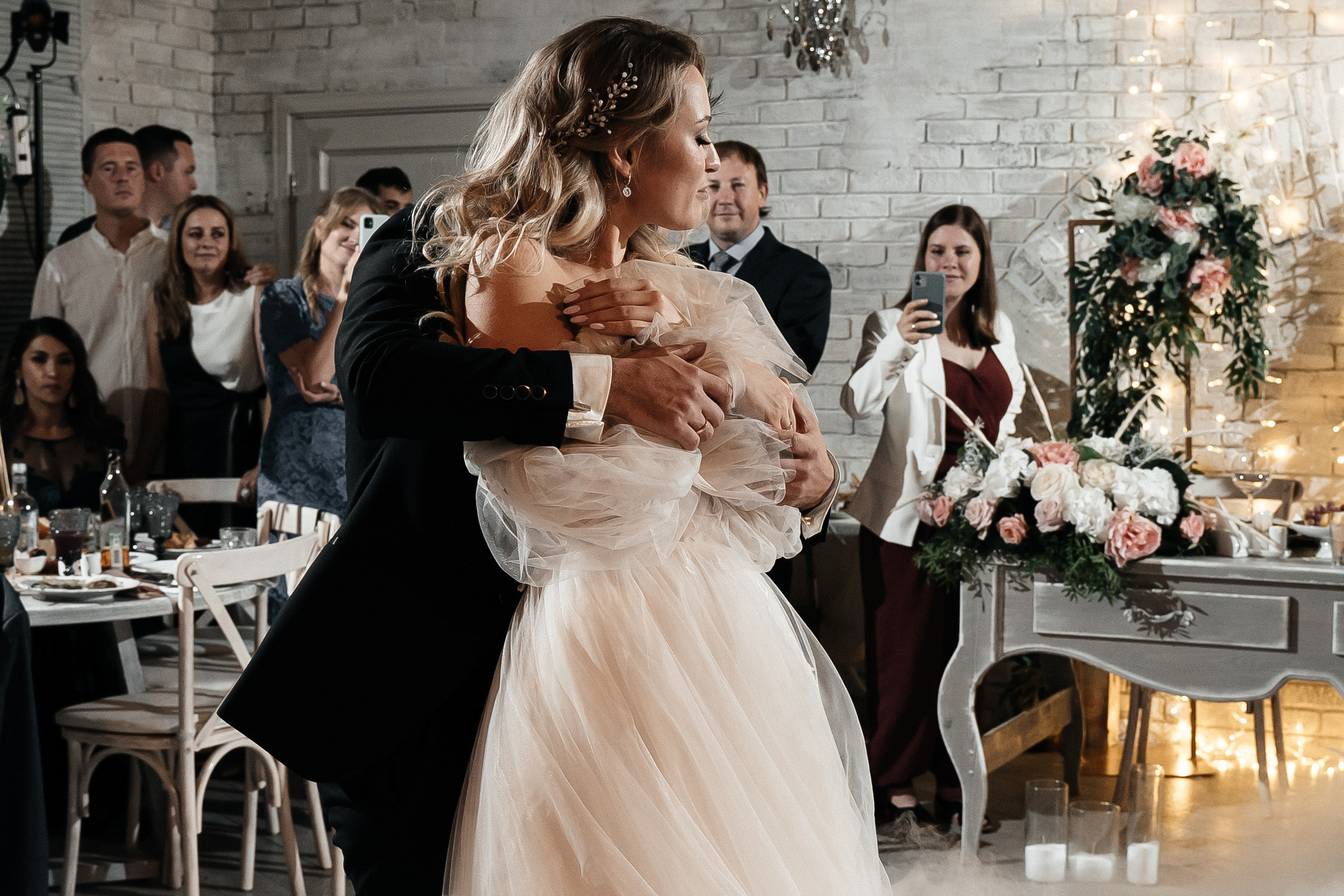 Айвар и Александра. Павел Мерк. Стильная свадебная фотография