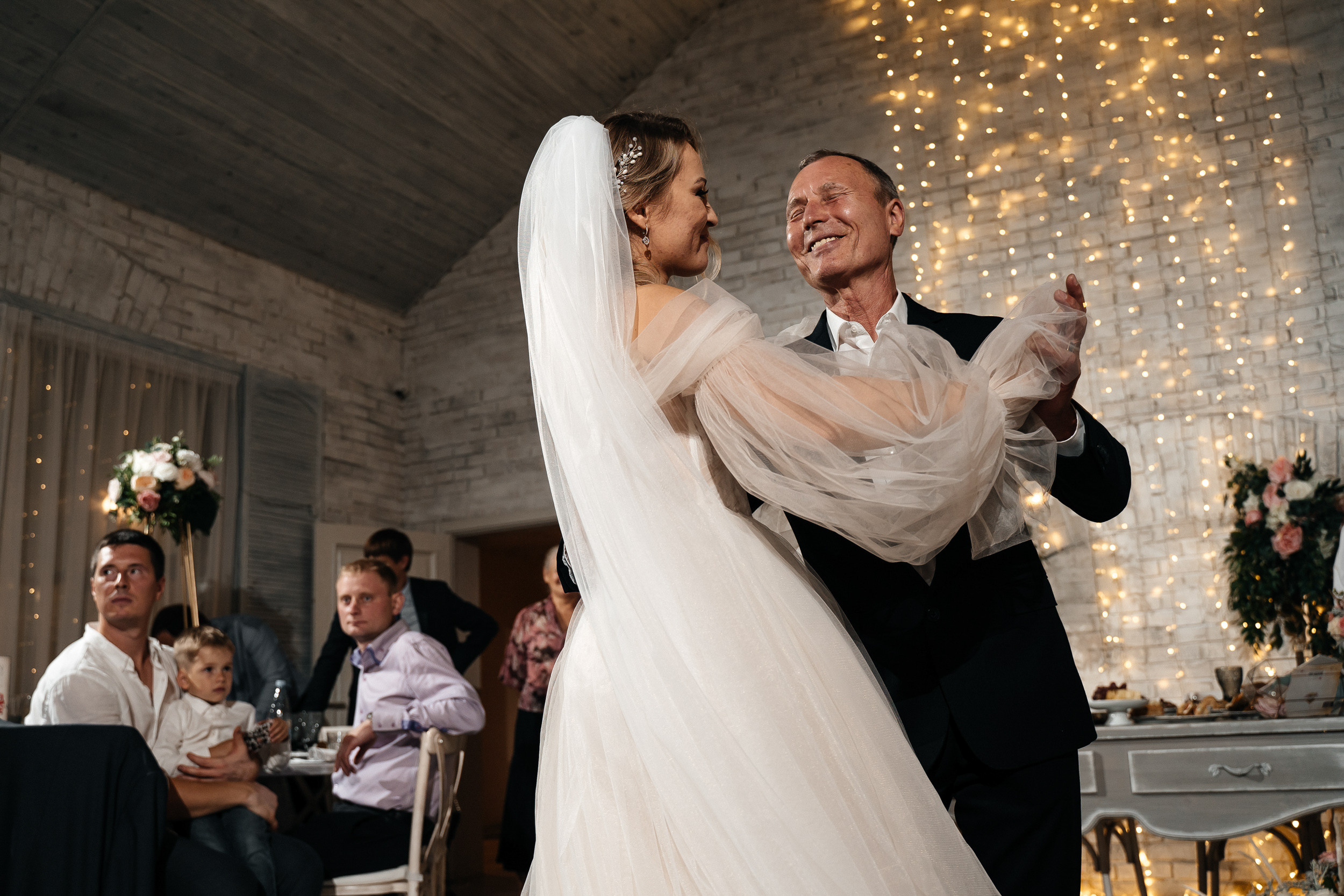 Айвар и Александра. Павел Мерк. Стильная свадебная фотография