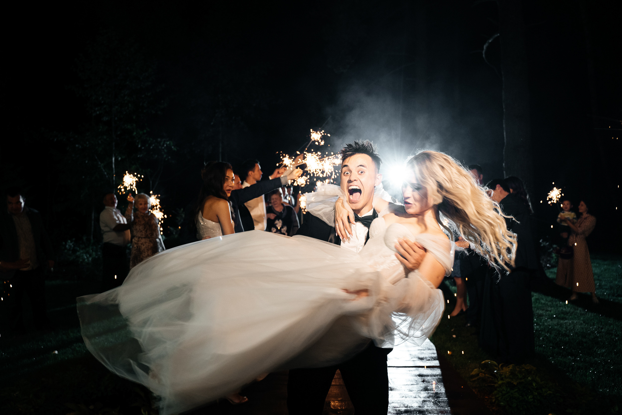 Айвар и Александра. Павел Мерк. Стильная свадебная фотография