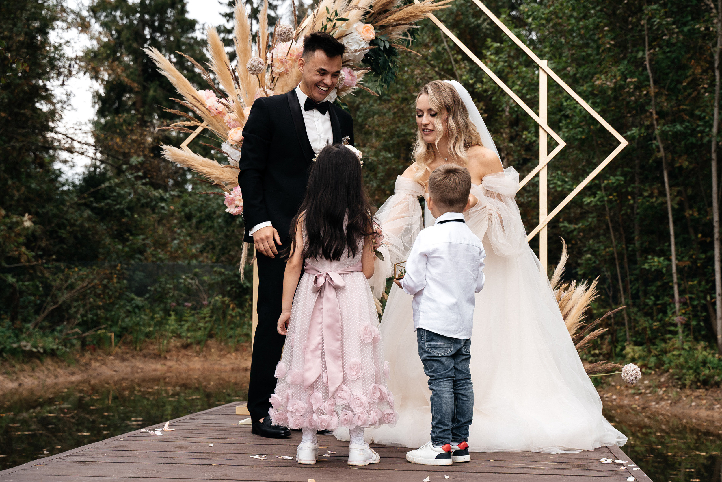 Айвар и Александра. Павел Мерк. Стильная свадебная фотография