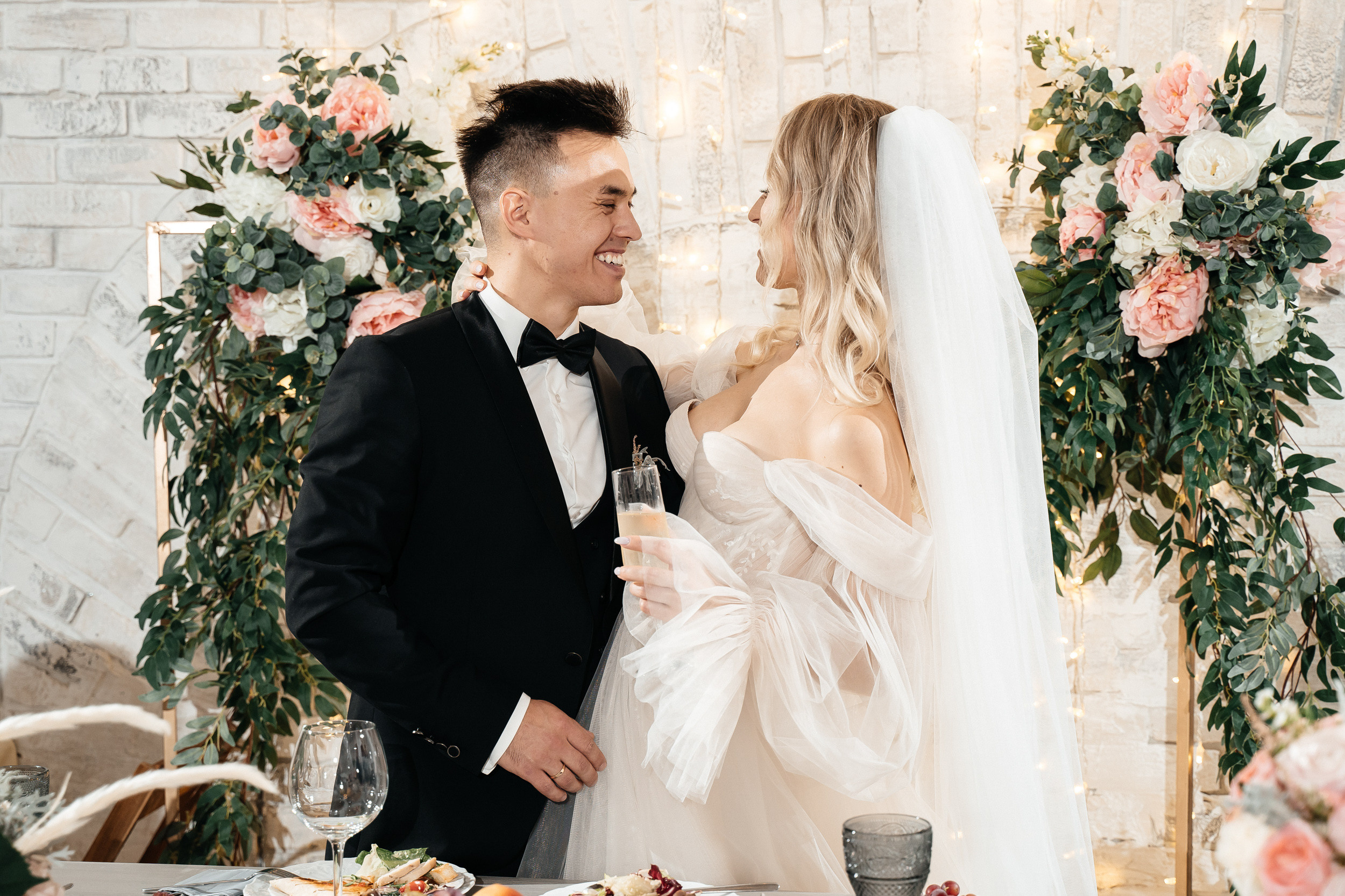 Айвар и Александра. Павел Мерк. Стильная свадебная фотография