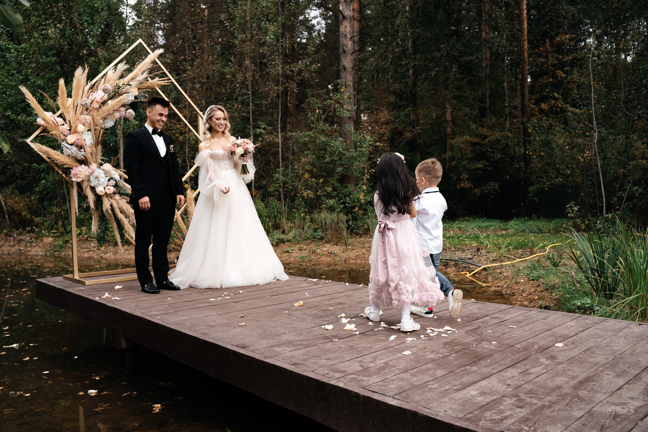 Айвар и Александра. Павел Мерк. Стильная свадебная фотография
