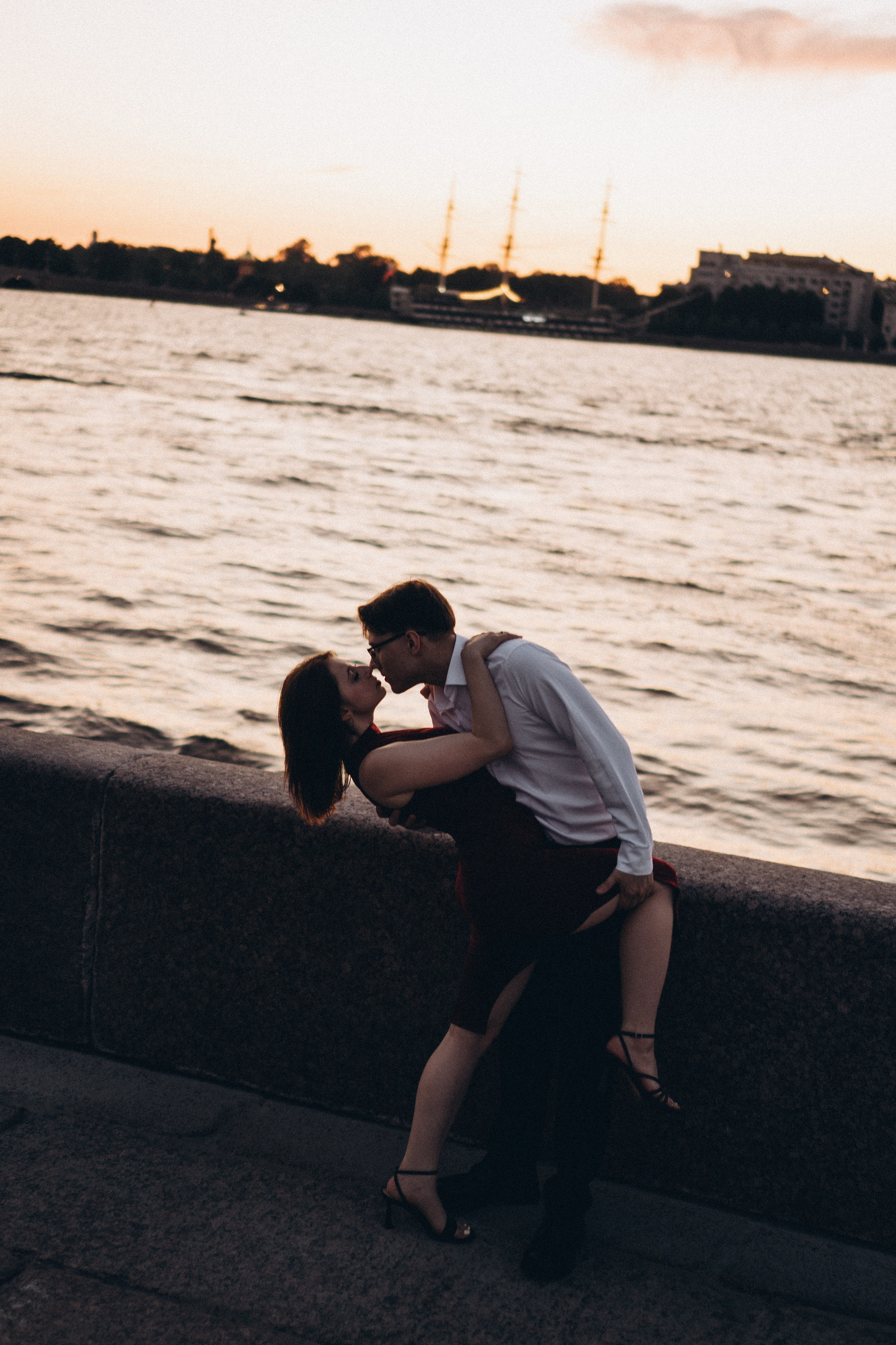 ПРОГУЛКА НА ЗАКАТЕ. Профессиональный фотограф, Санкт-Петербург — Виктория Богомолова