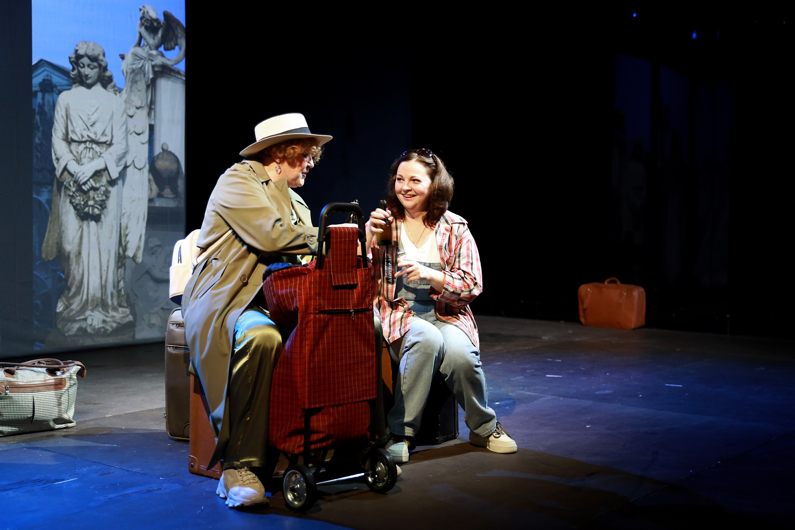 Театр драмы имени А.Кольцова «Беглянки». Фотограф в Воронеже Галина Фурсова