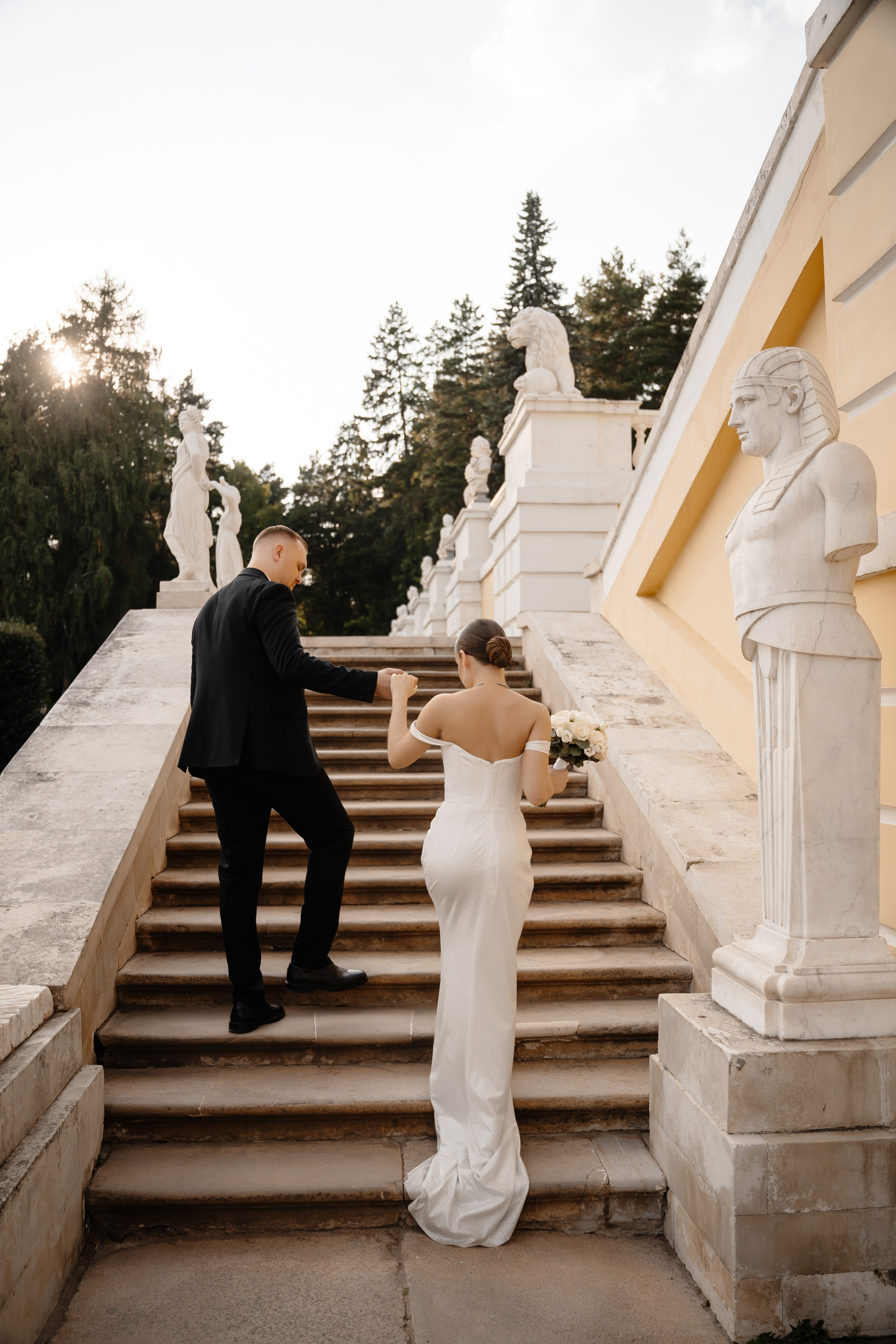 Свадебная фотосессия в парке Архангельское. Свадебный и семейный фотограф в Москве Светлана Зоткина