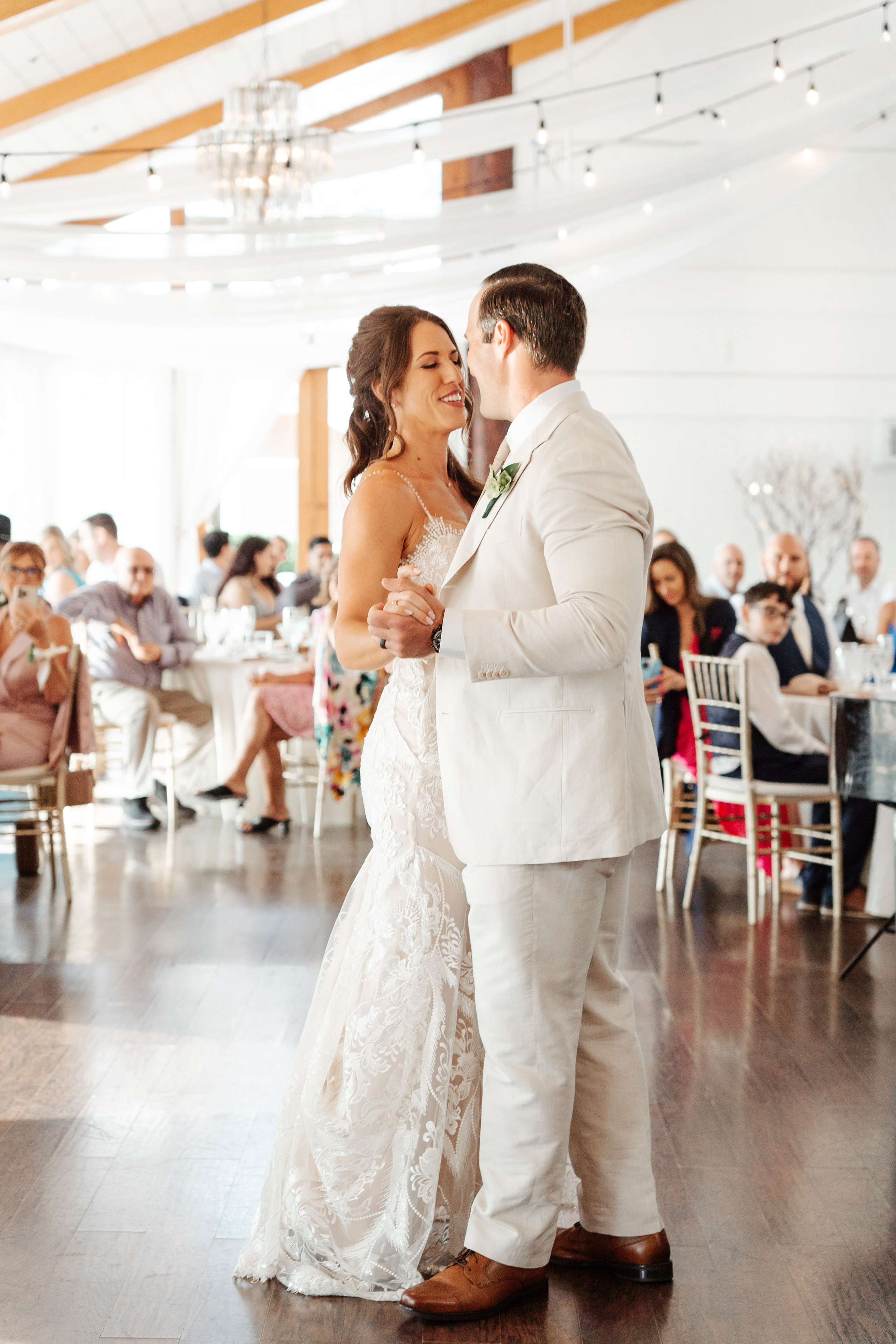 2025-08-16_BryanAmber. Ретушер Зенькевич Света