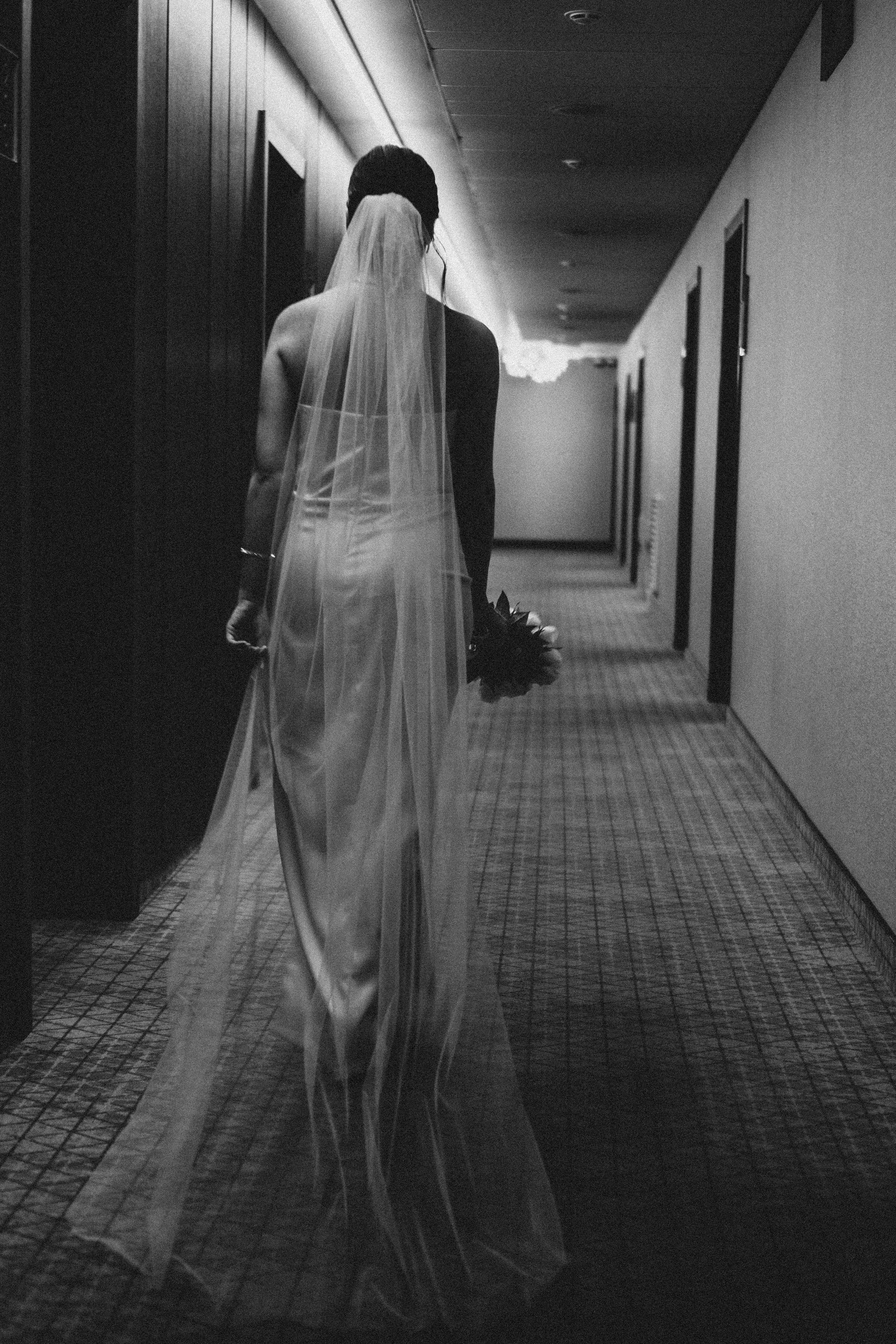 СВАДЕБНАЯ СЬЕМКА СБОРОВ ЖЕНИХА И НЕВЕСТЫ В ОТЕЛЕ И ТАКЖЕ ФОТОСЕССИИЯ В ОТЕЛЕЕ МЕГАПОЛИС БРЯНСК. Профессиональный фотограф, Санкт-Петербург — Виктория Богомолова