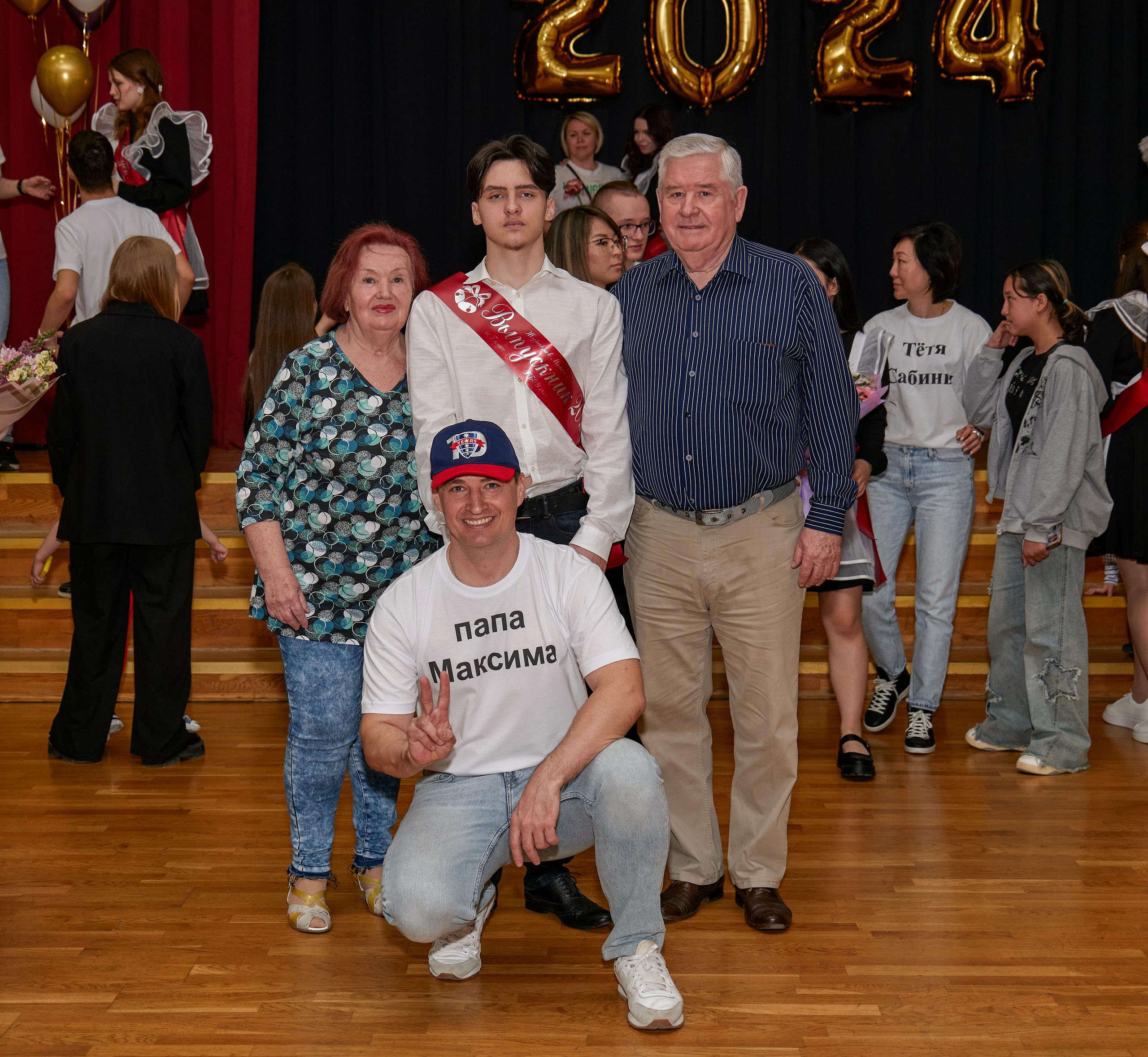 Последний звонок школа 1413. Детский и семейный фотограф г. Москва Оксана Катаджи