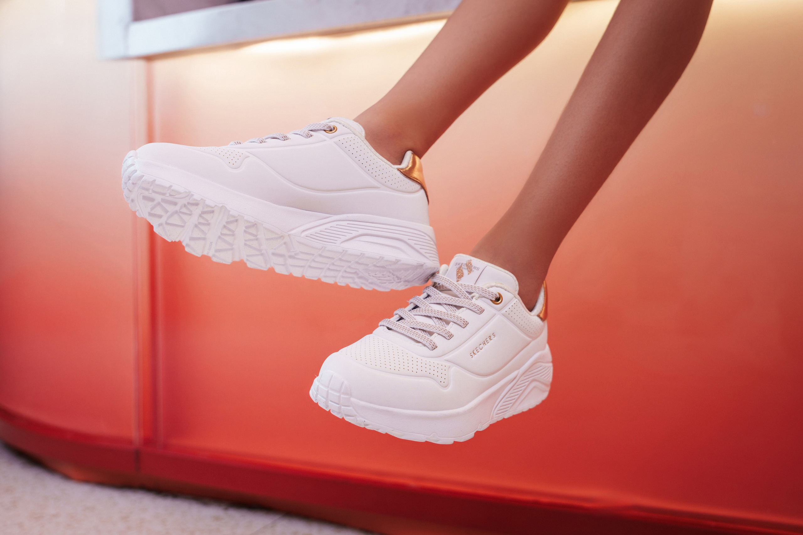 Advertising photographer in Dubai — Maxim Mitrofanov