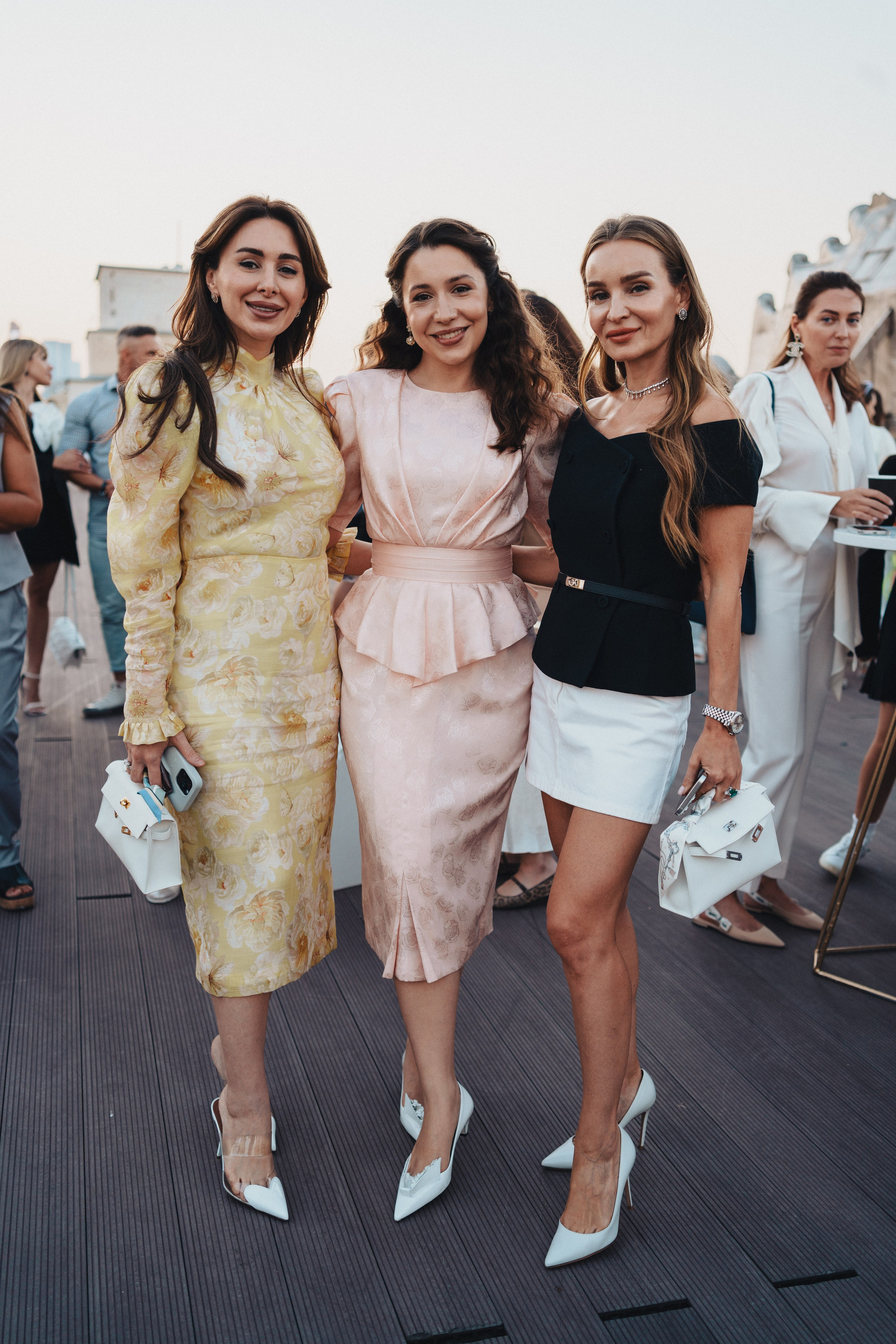 Выставка на крыше Парка Горького. Семейный и детский фотограф и видеограф в Москве, Серпухове и Тарусе Валерия Сорокина