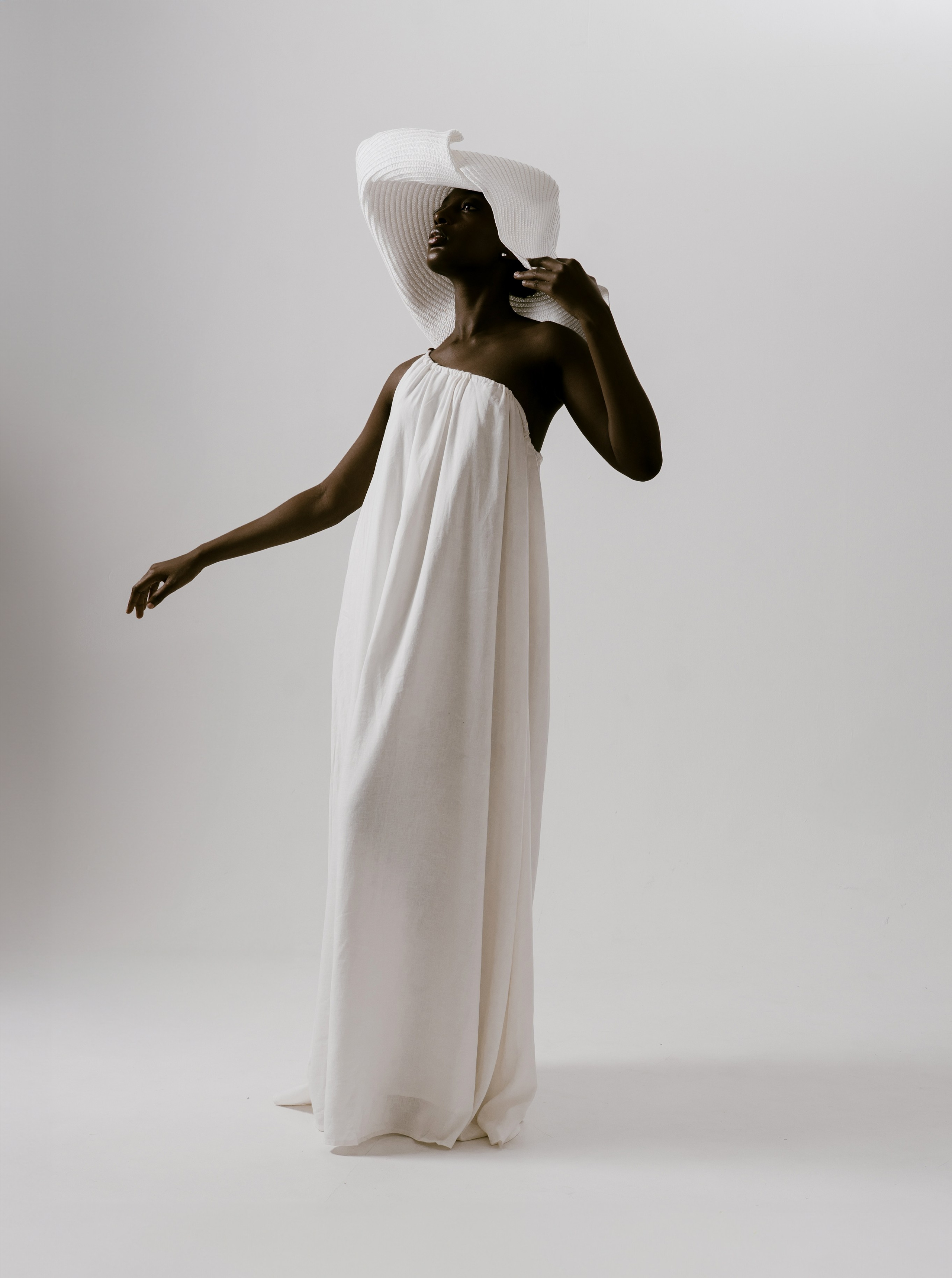 Контрастная фэшн. Женский фотограф Санкт-Петербург