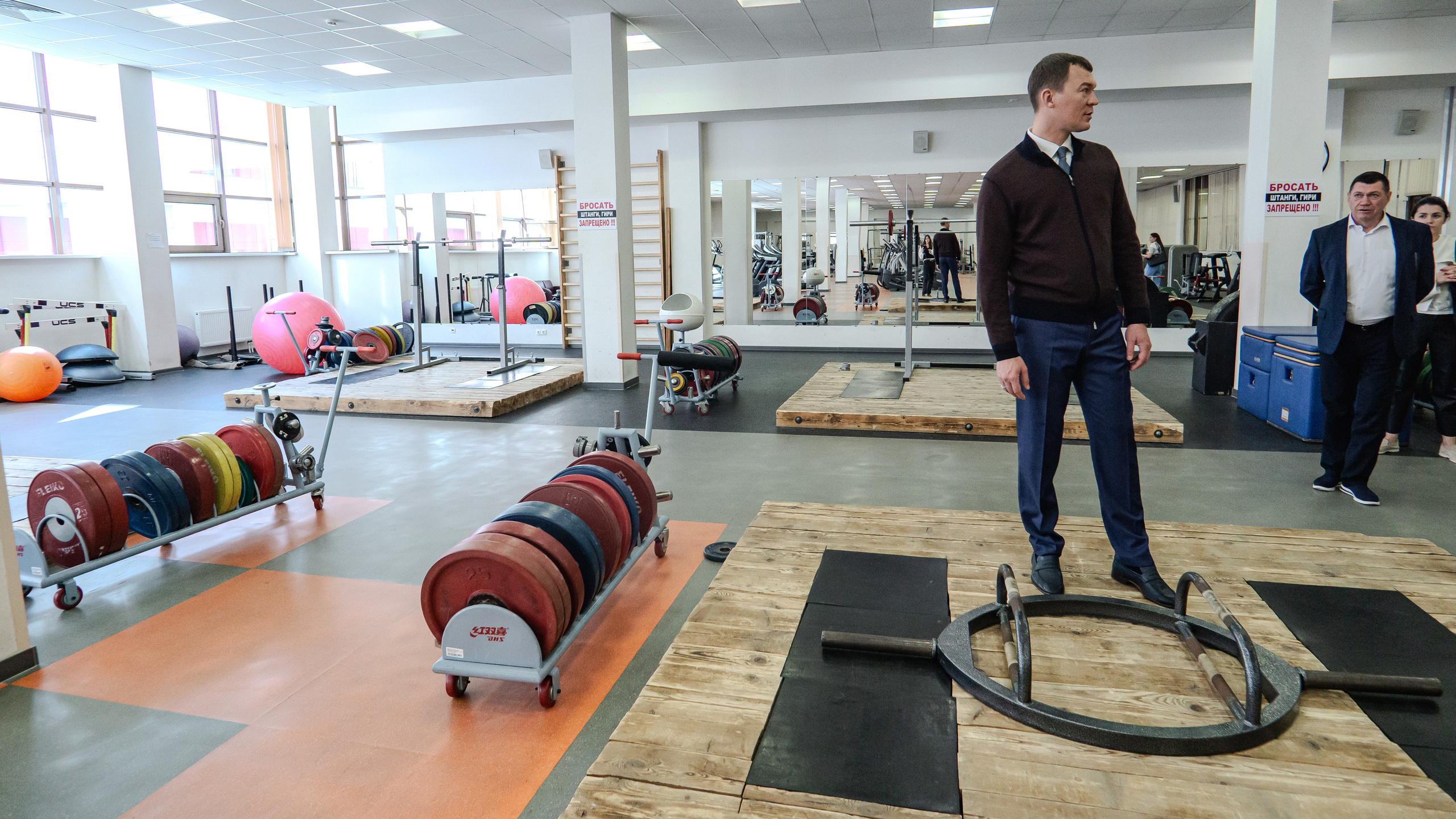 ОСМОТР МИНИСТРОМ СПОРТА РФ УЧЕБНО-ТРЕНИРОВОЧНОГО ЦЕНТРА НОВОГОРСК, МОСКВА. Репортажный и интерьерный фотограф, фотохудожник