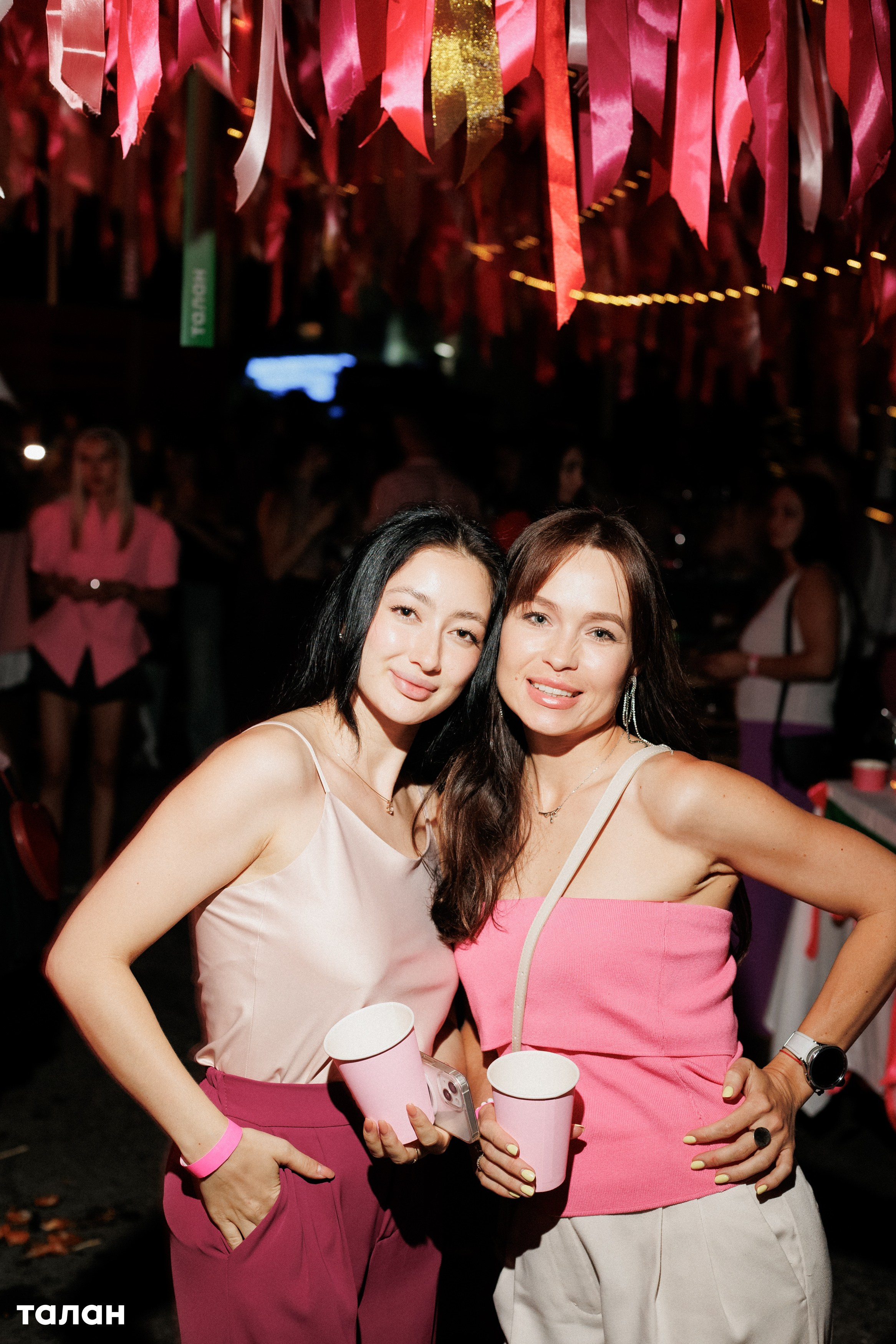 ВИНОТЕКА [бар+магаз] — BIRTHDAY PARTY. СВОИ. ФОТООТЧЕТЫ-СОБЫТИЯ-МЕСТА