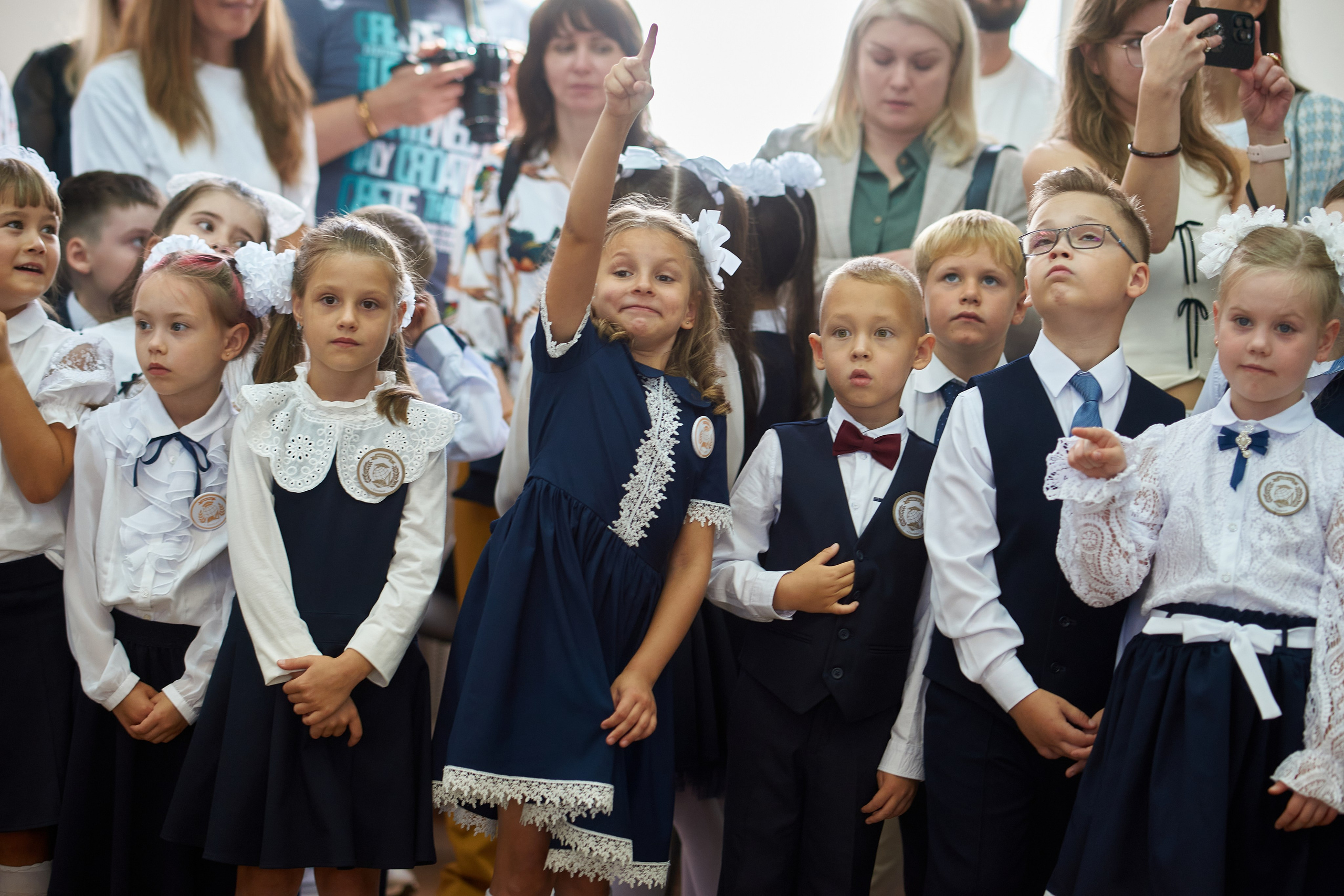 1 класс в День Знаний. Фотограф Владимир Артамонов