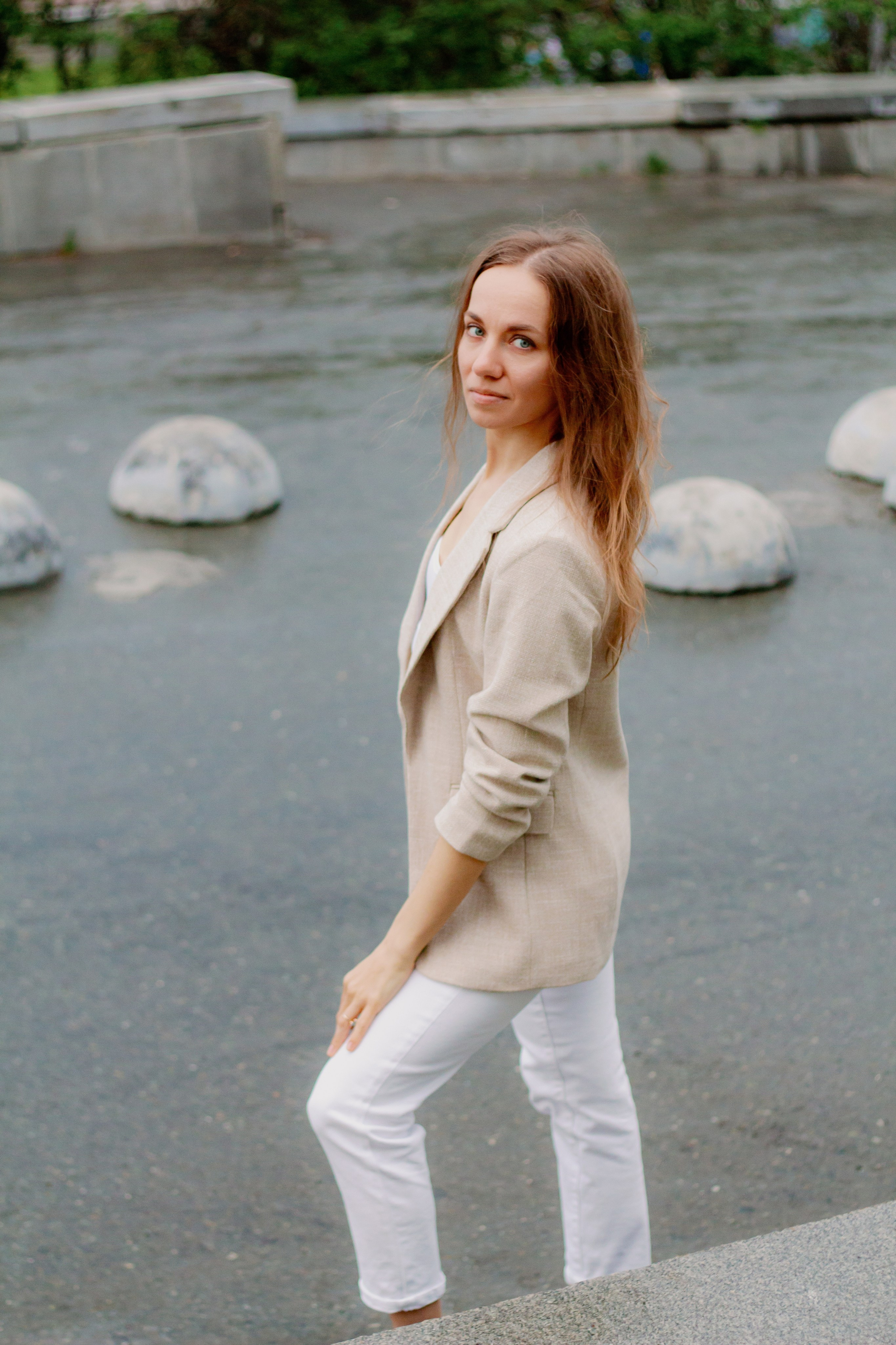 Фотосессия с цветущими яблонями, Екатеринбург. Фотопрогулка. Фотограф в Екатеринбурге Пойгина Елена