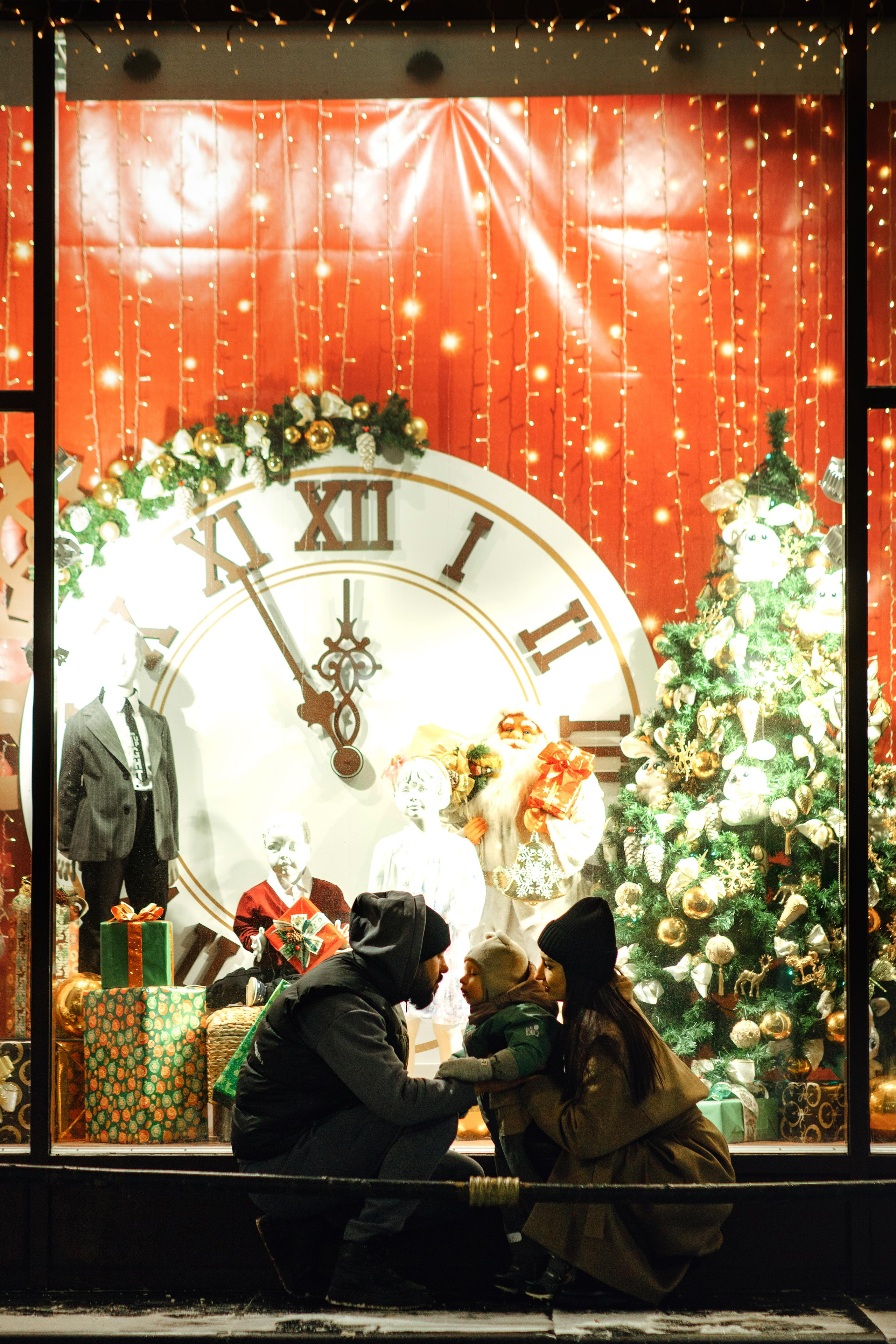 Фотодень, витринная история