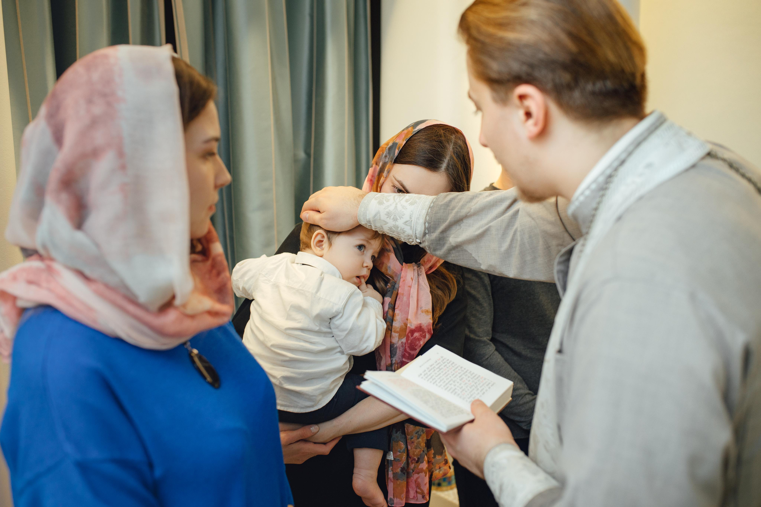 Крещение Артемия, февраль 2023 года, Храм Святой Троицы, Минск