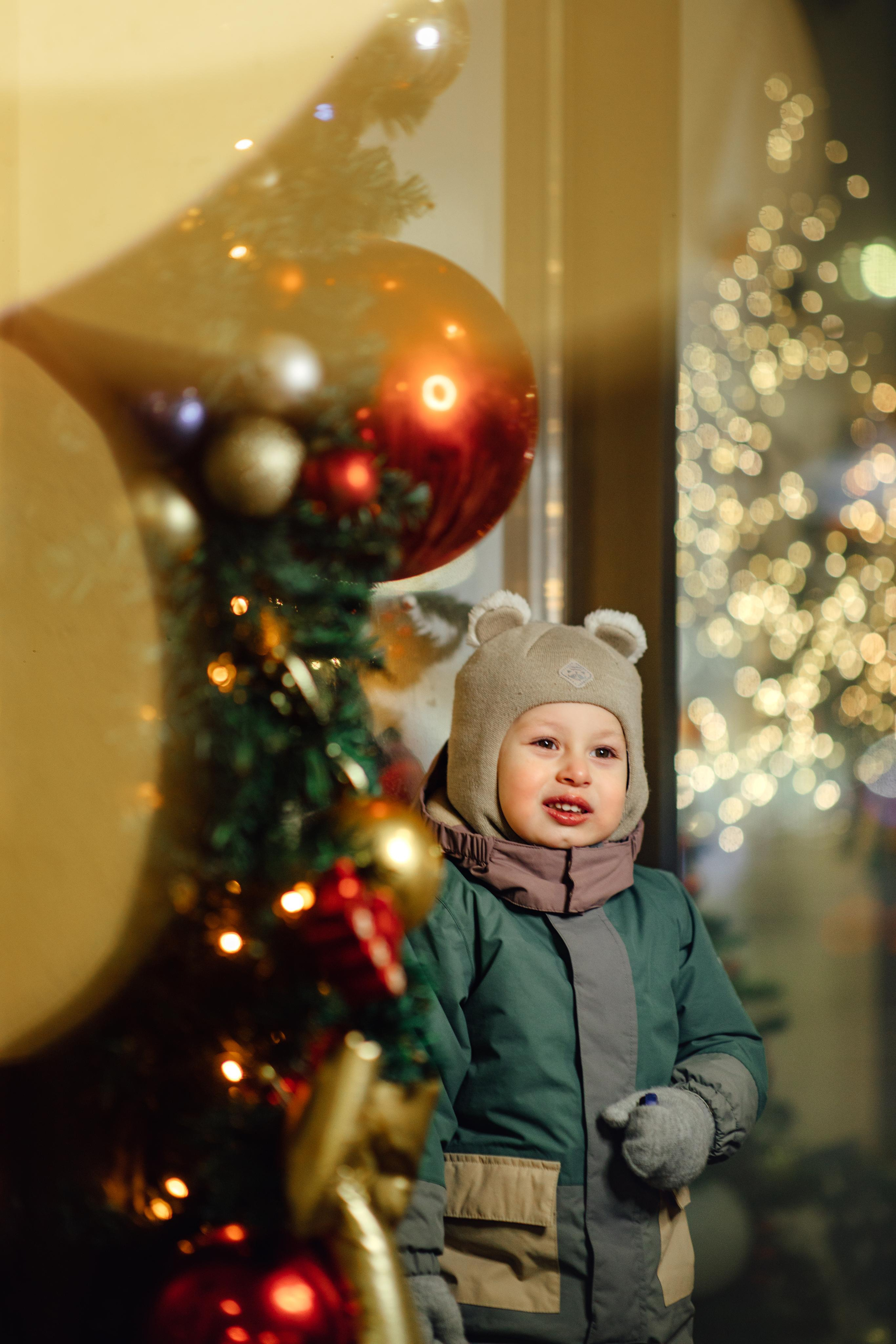 Фотодень, витринная история