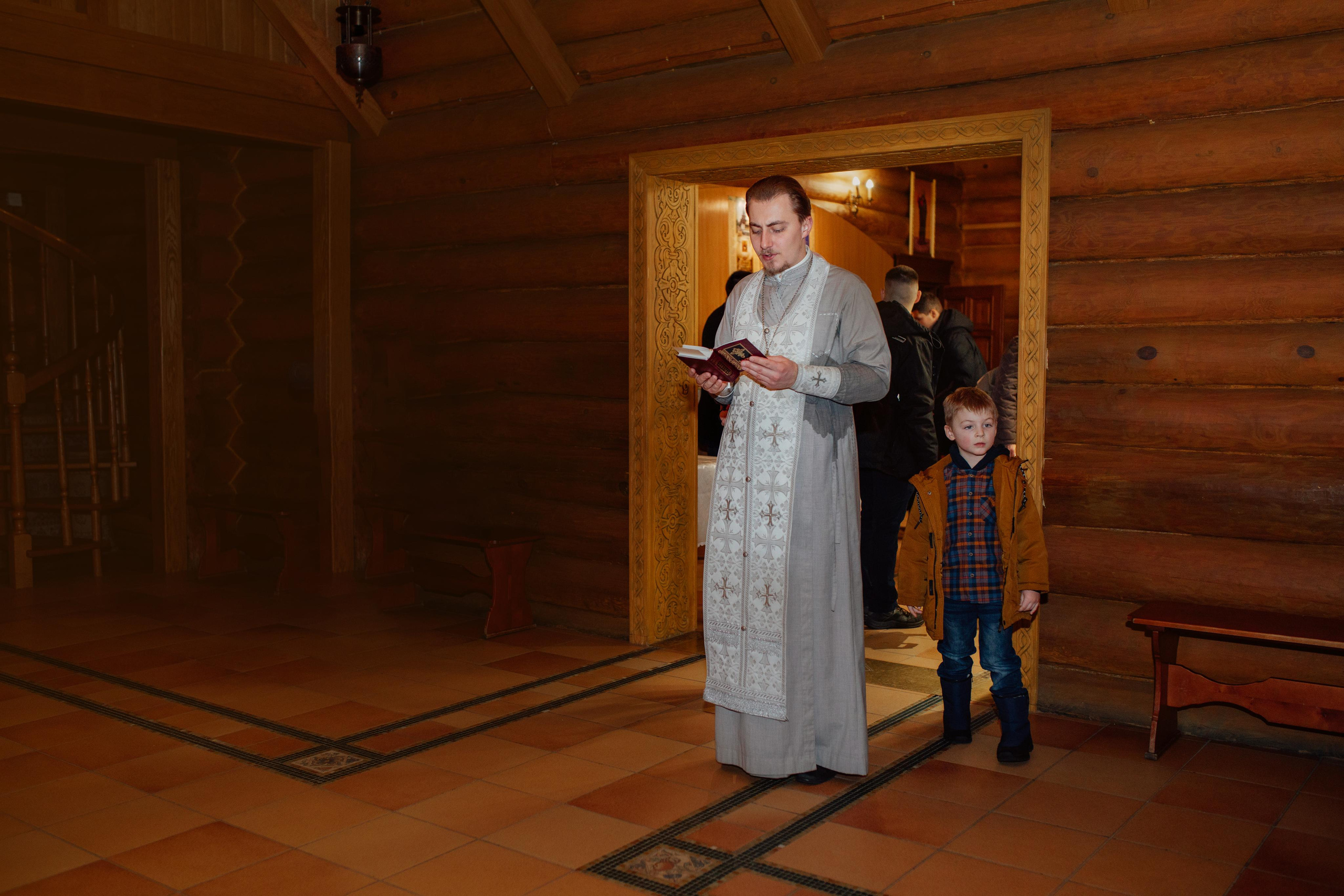 Крещение Артемия, февраль 2023 года, Храм Святой Троицы, Минск
