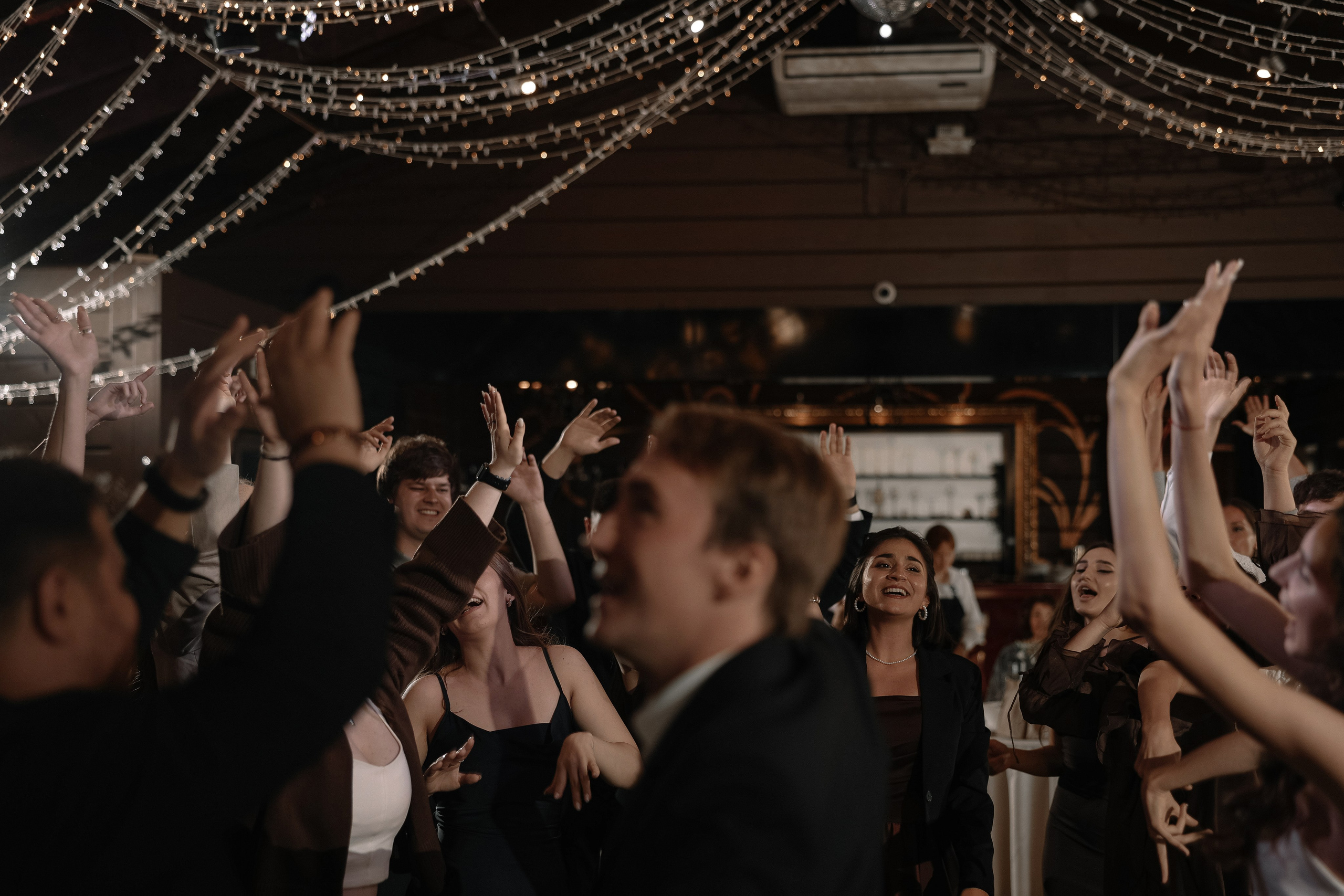 Человеку нужен человек…. Свадебный и семейный Фотограф Денис Кошель