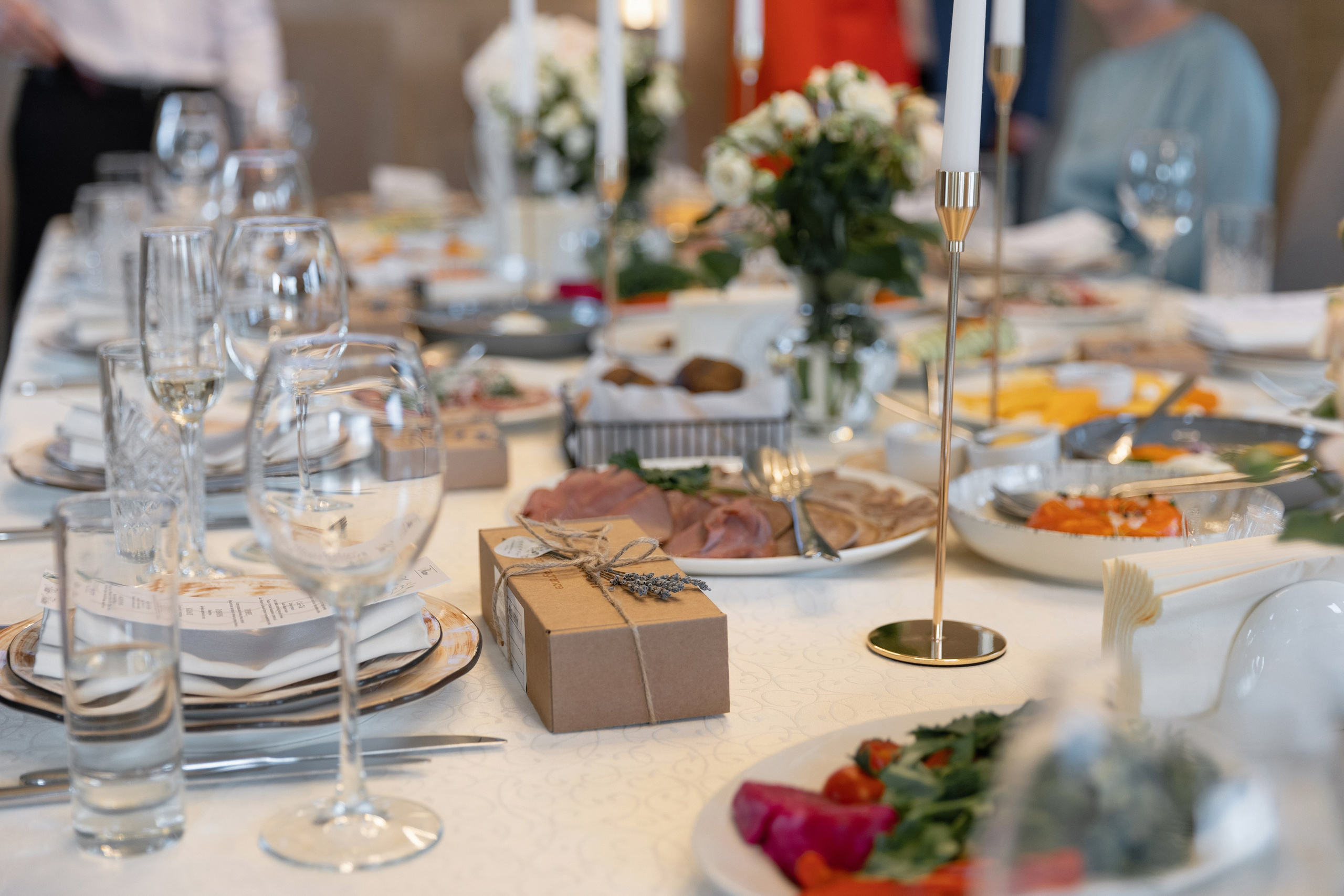 Свадебная фотосессия в Soluxe Hotel и роспись в Савеловском ЗАГСе. Свадебный фотограф в Москве Полина Лелетко