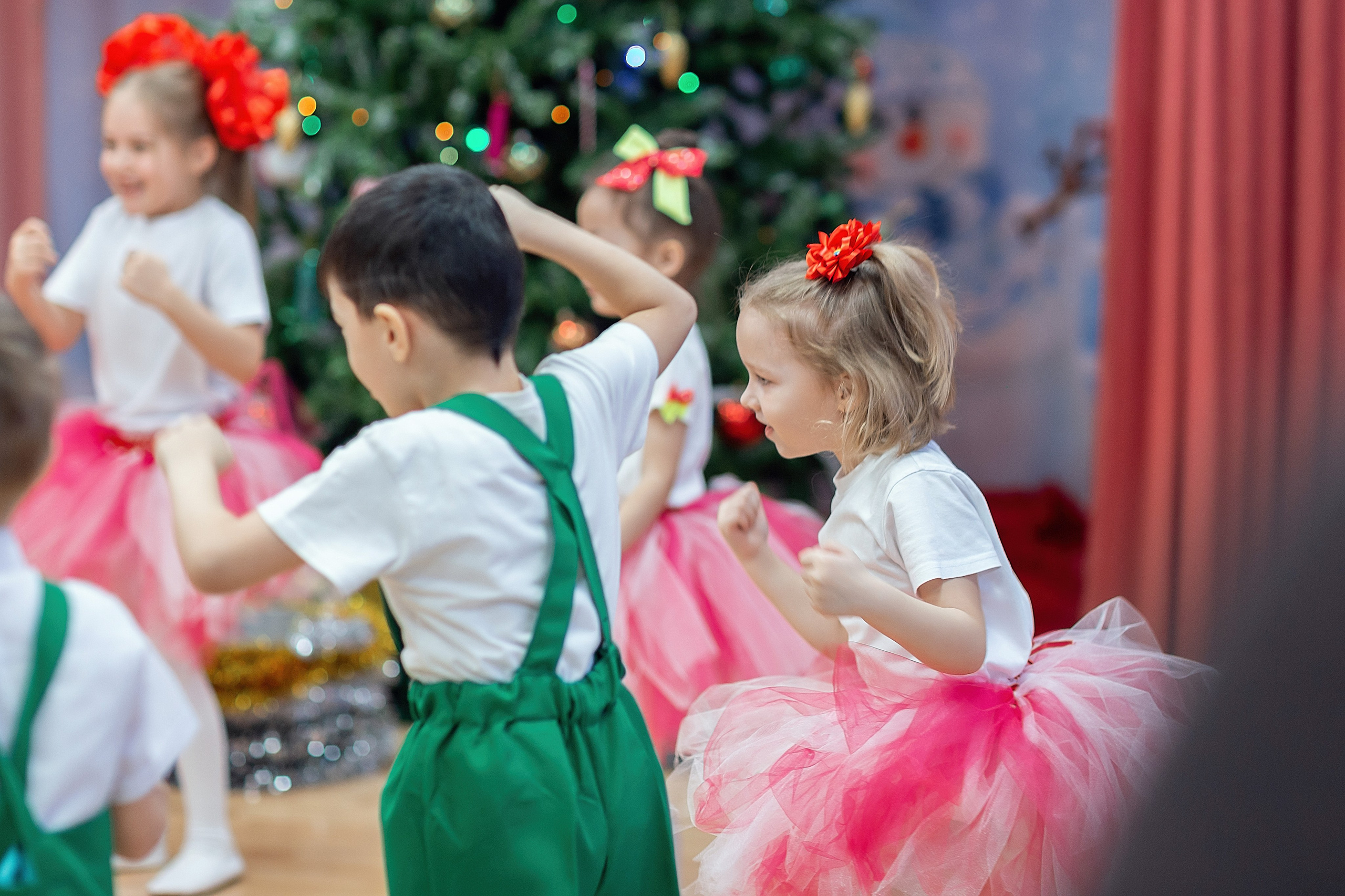 Утренник_"Карамельная фабрика» 2024. Семейный фотограф в Санкт-Петербурге